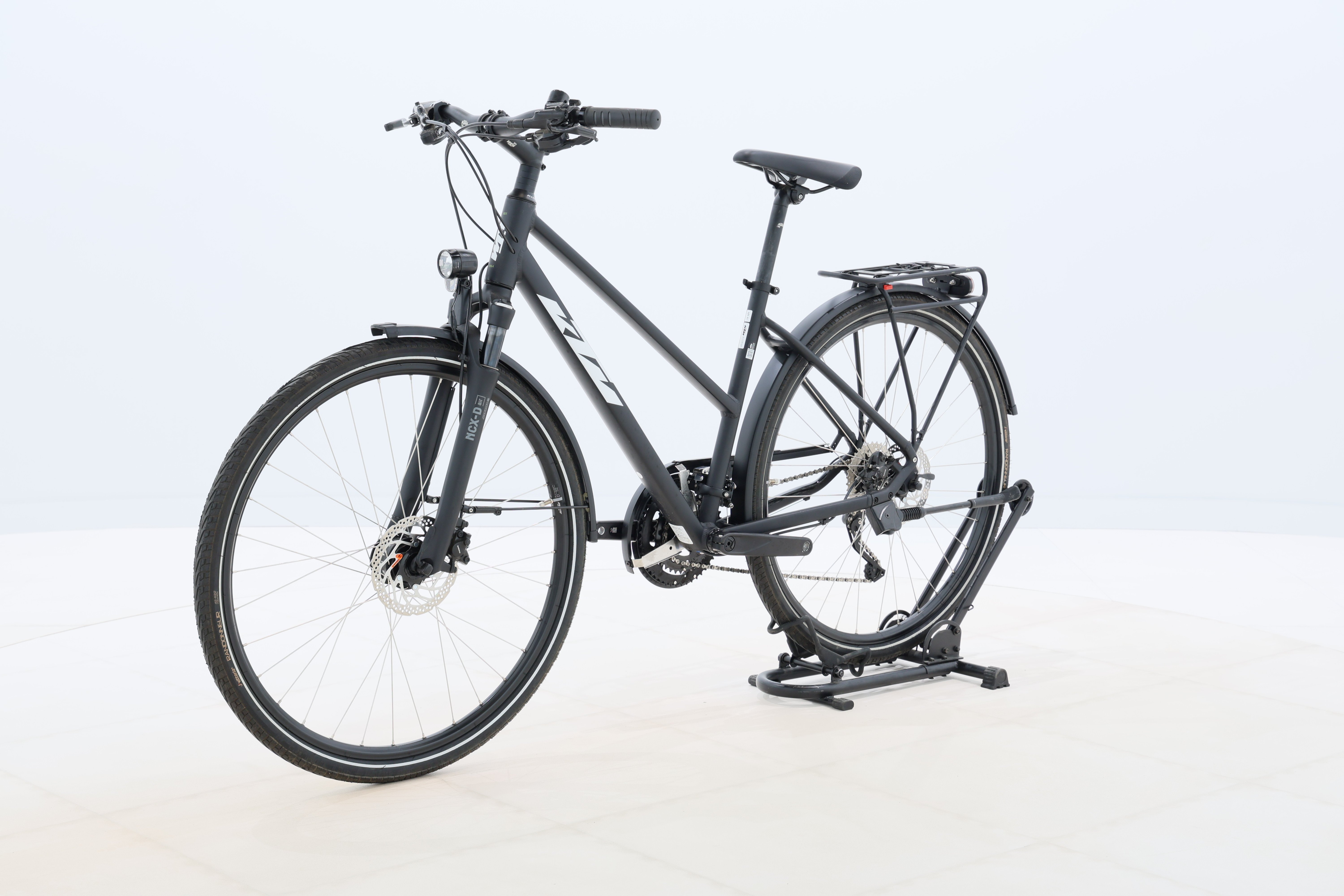 d30a0055-f723-46e1-8310-bf298216fcdf