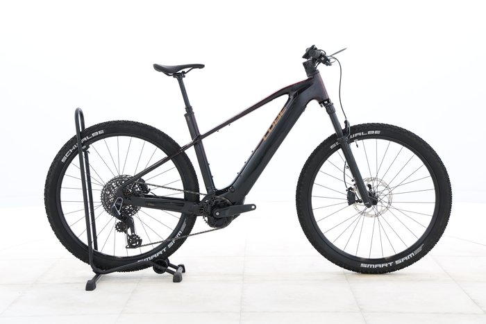 Cube REACTION HYBRID SLT 800 2025