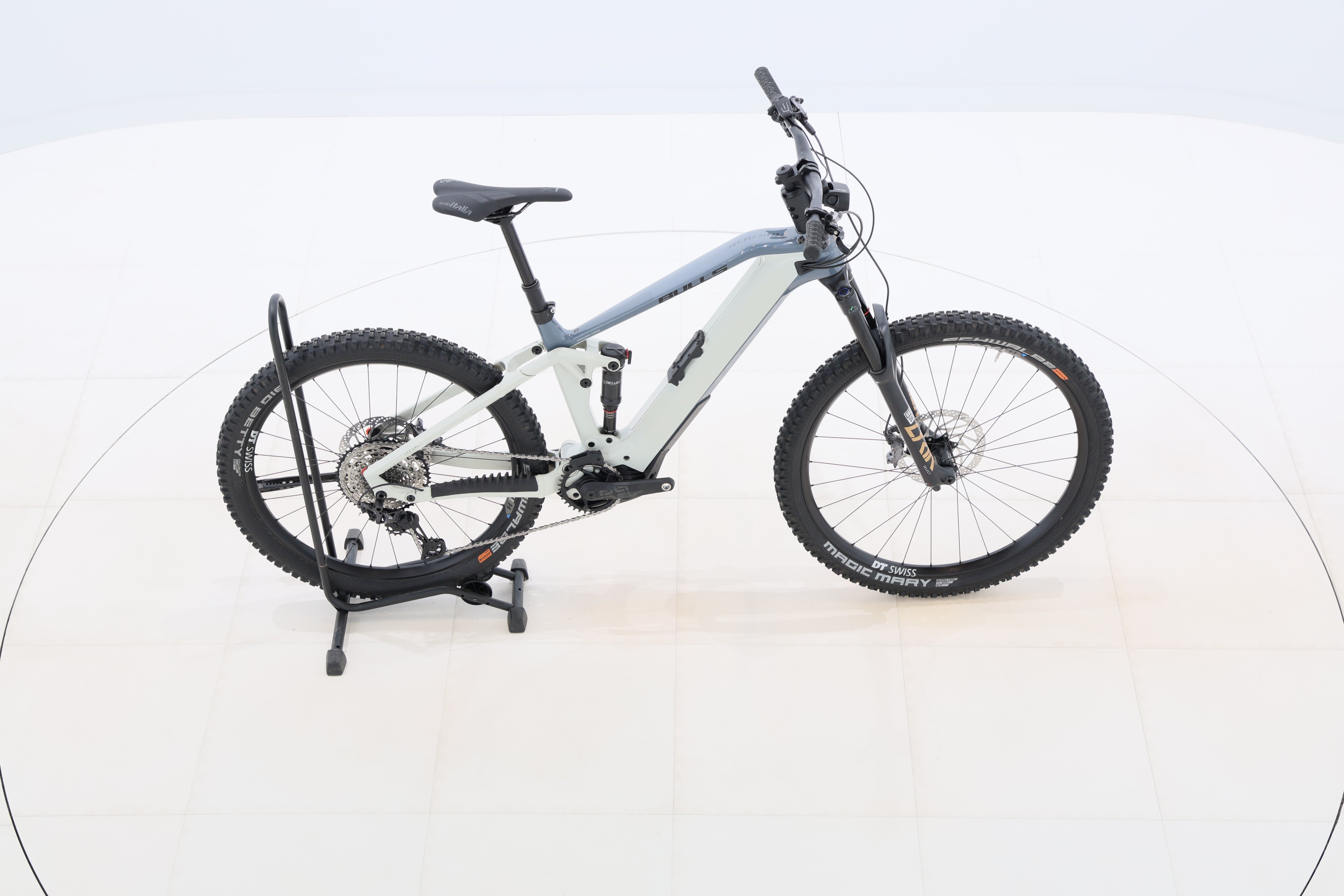 0f2188c7-8892-40d6-b7e0-0a578b0a667f