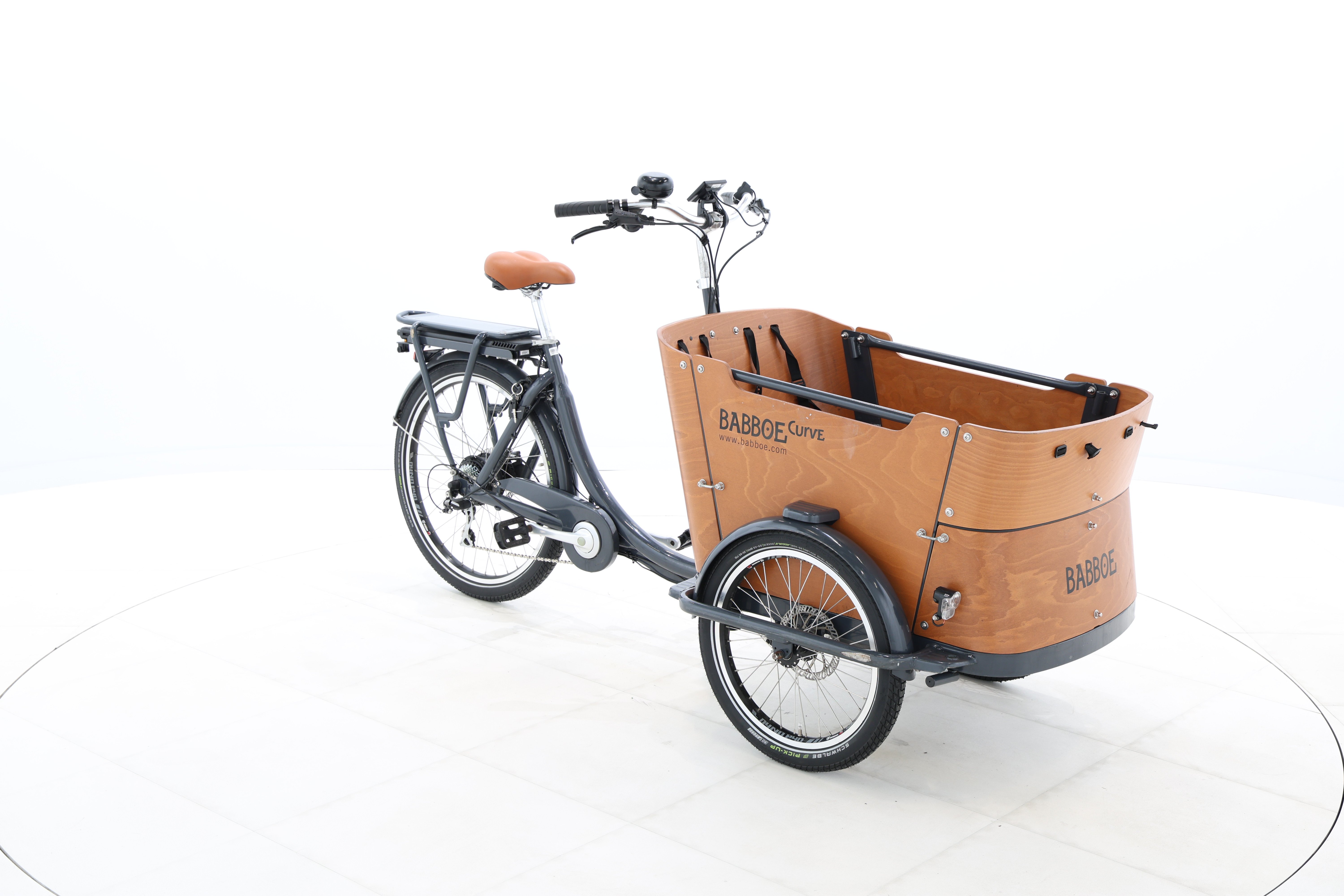 9b0fd4e0-b5dd-4235-bcfd-26590512e777