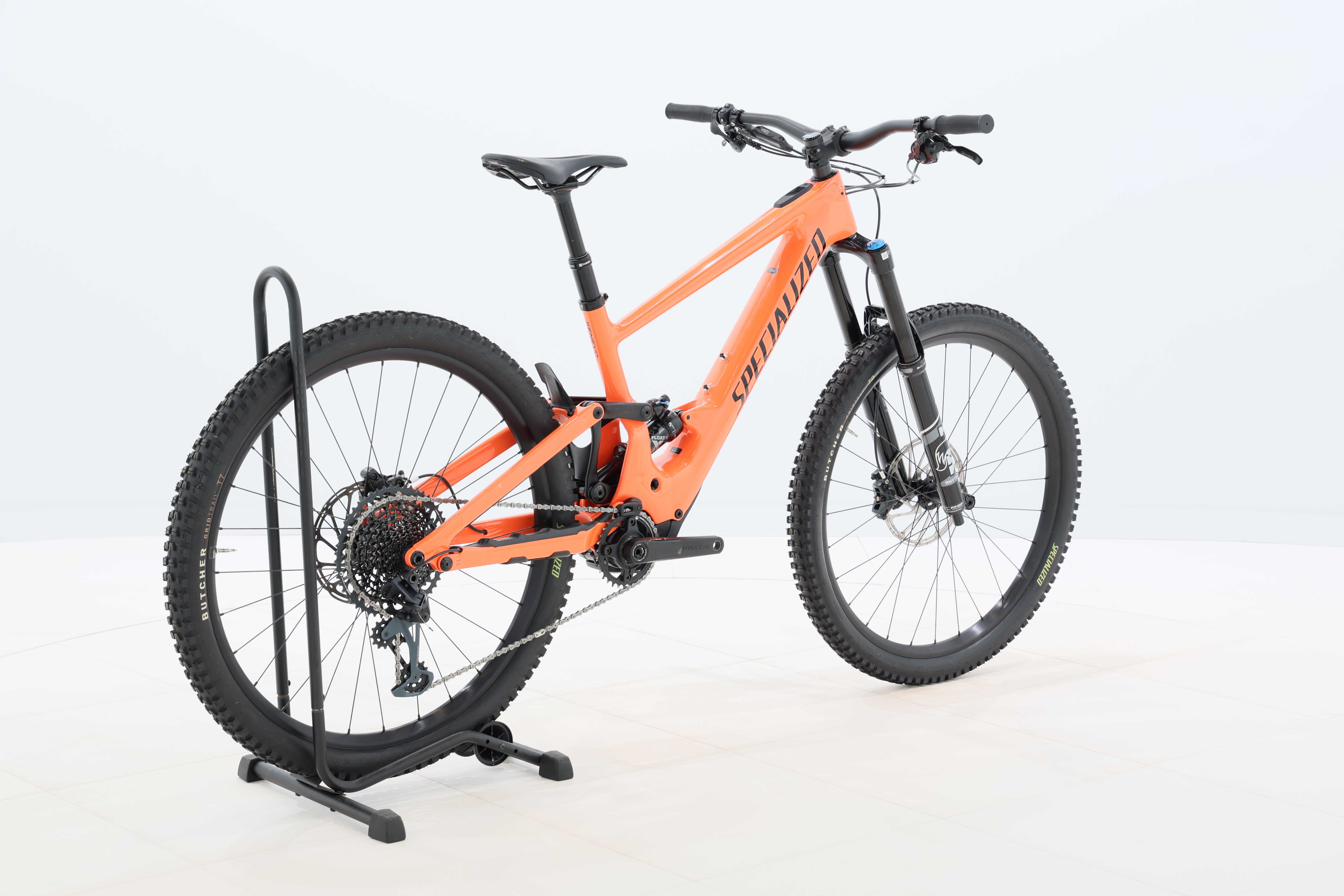 59efd5c0-4820-4251-938b-77261436511a