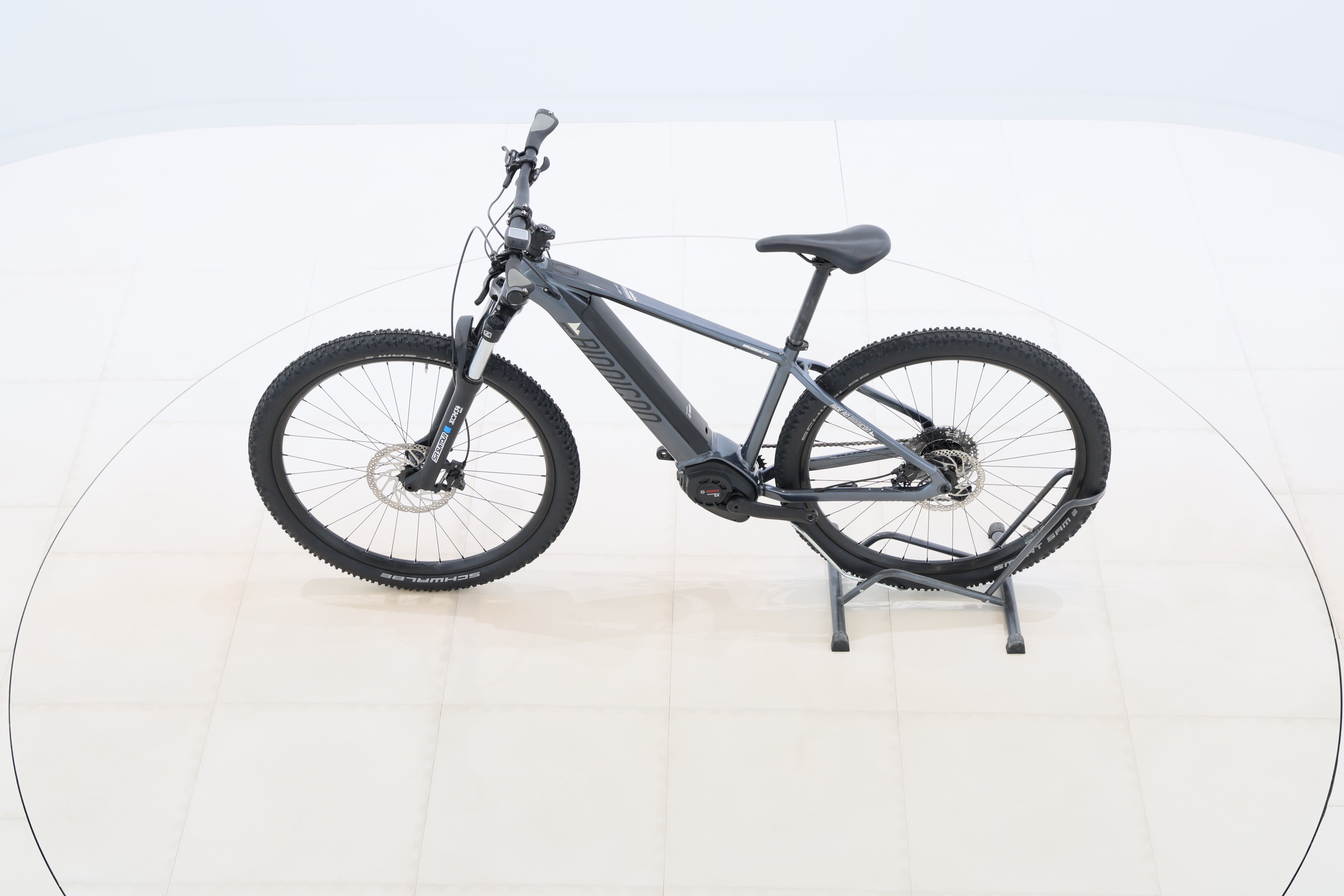 748fc8e2-ecb4-4ba1-91de-e3e1e6b91a55