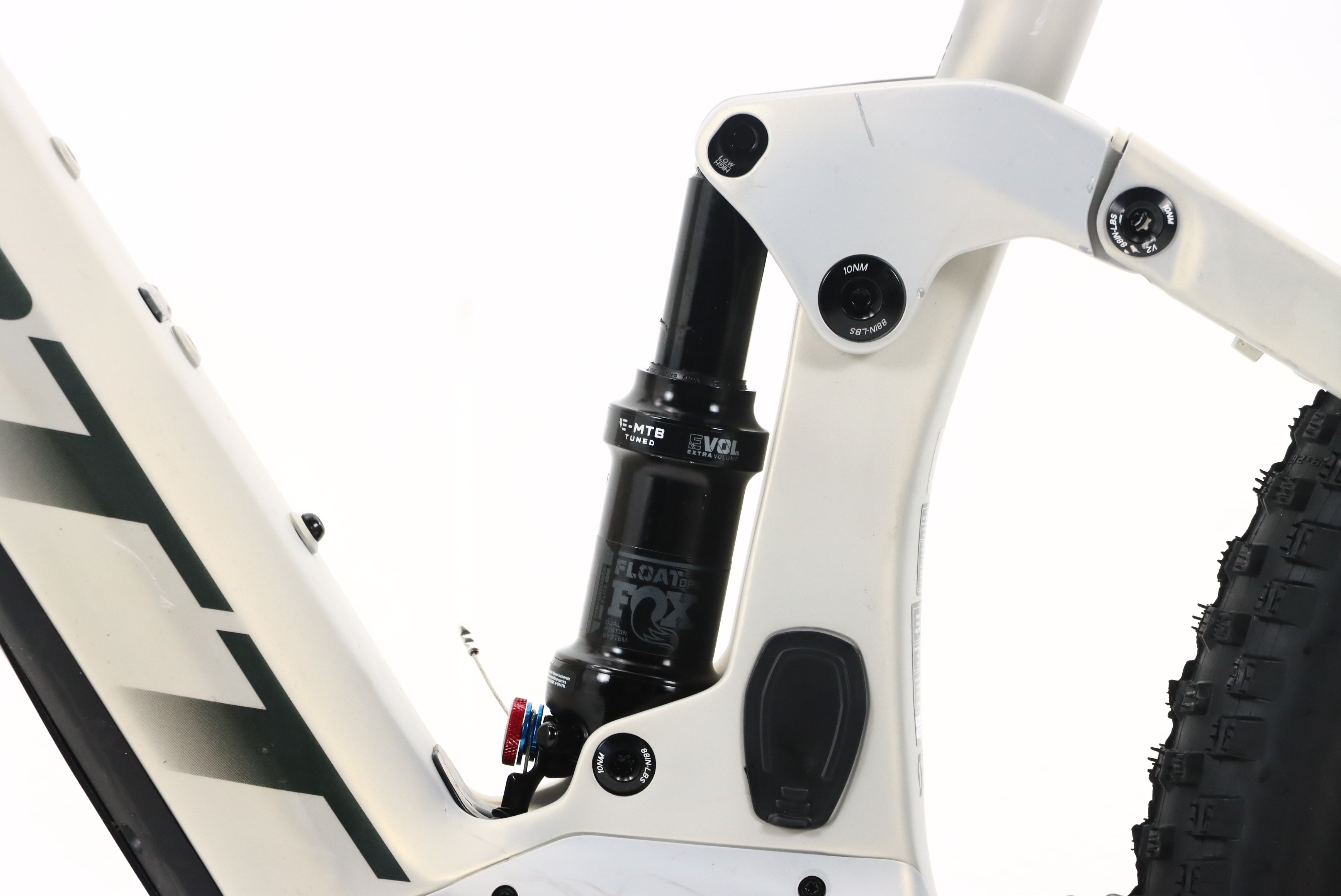 c59a8077-fddb-48c3-b093-b4e6bc5bee76