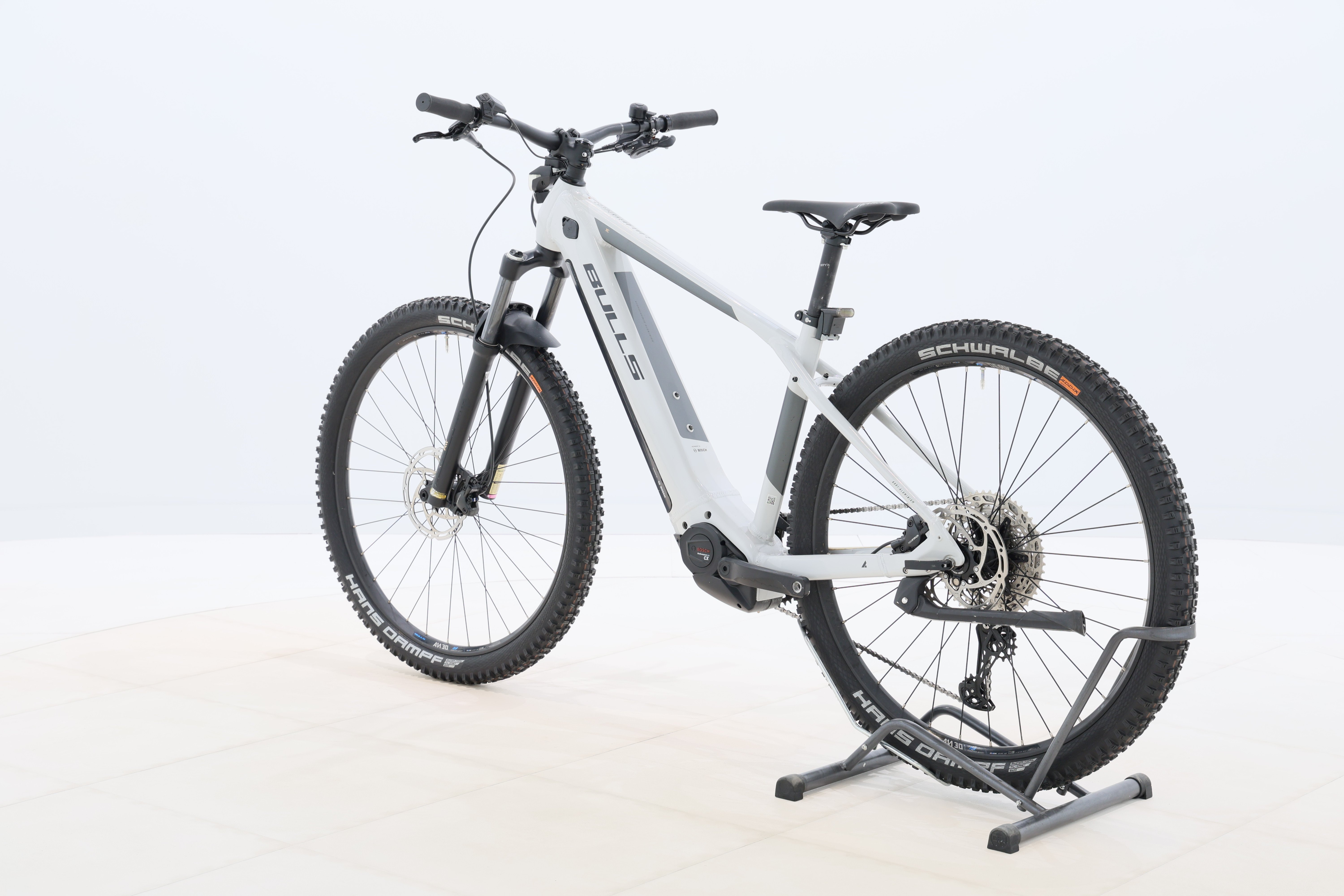 90d1b7ee-3e25-412e-b2f8-00b647ad9348