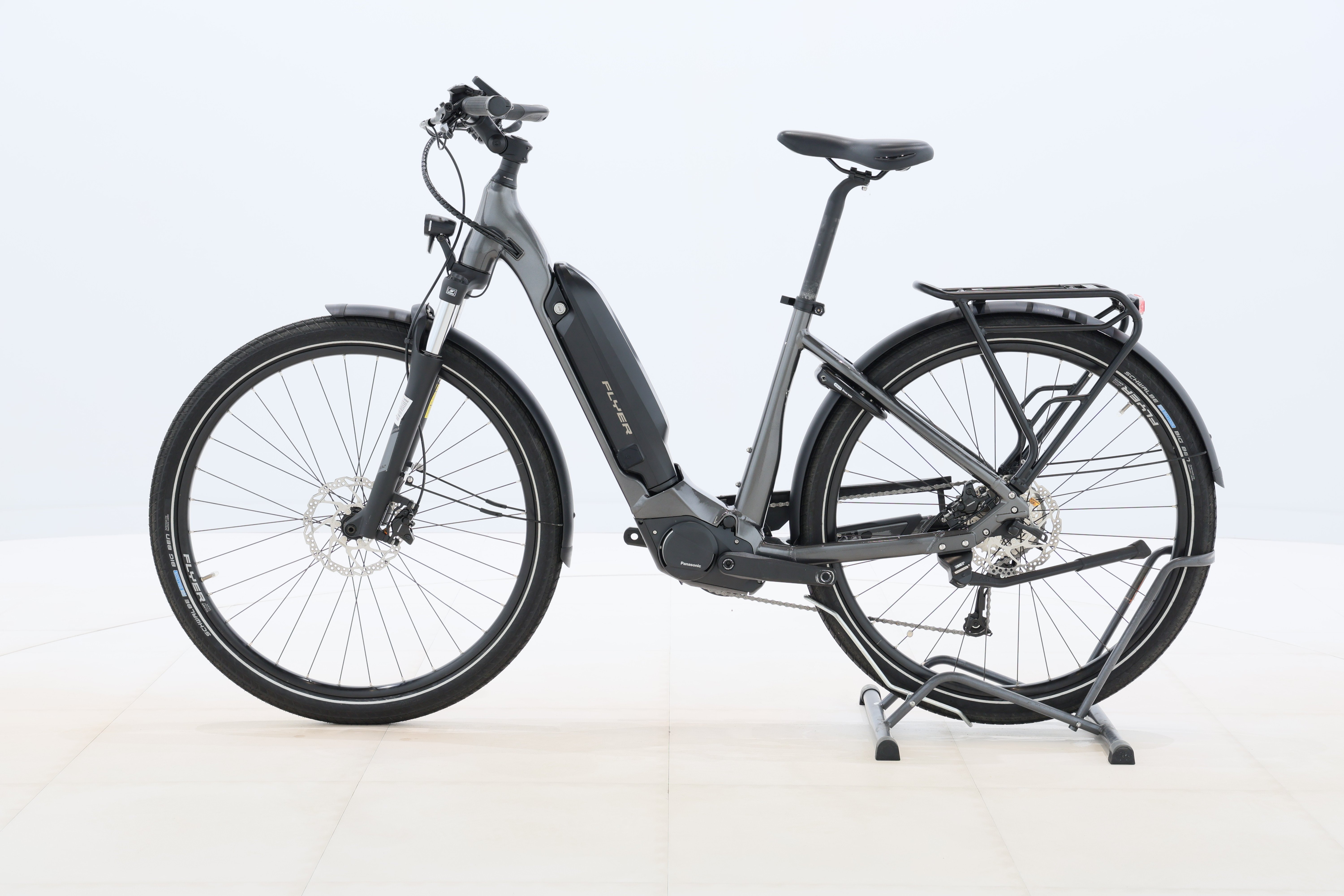 f0fc601c-3ea2-47d8-a3c2-d1de5b56ed16