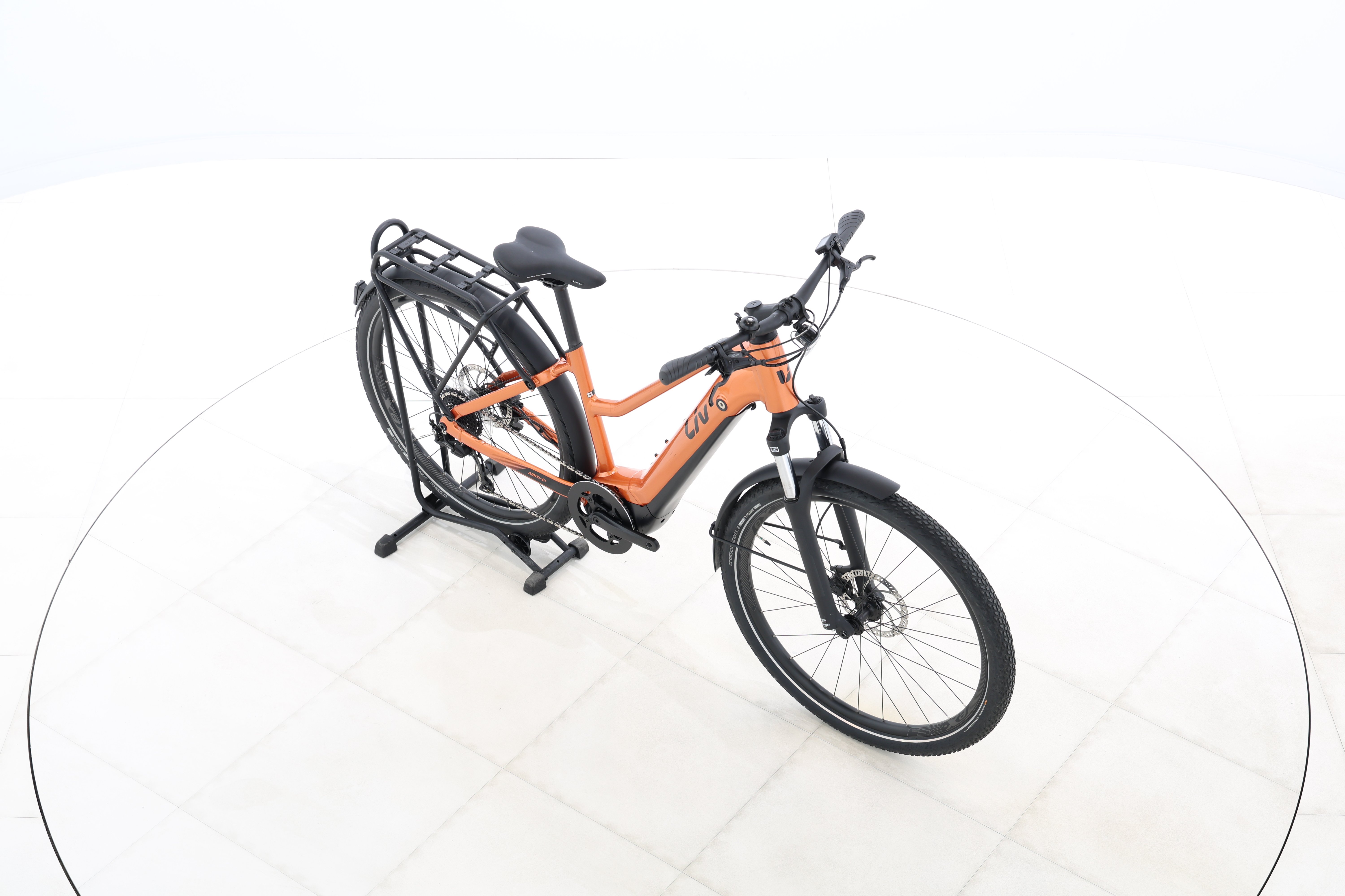 0b932f84-4ec8-4204-ab2c-6501f4861817