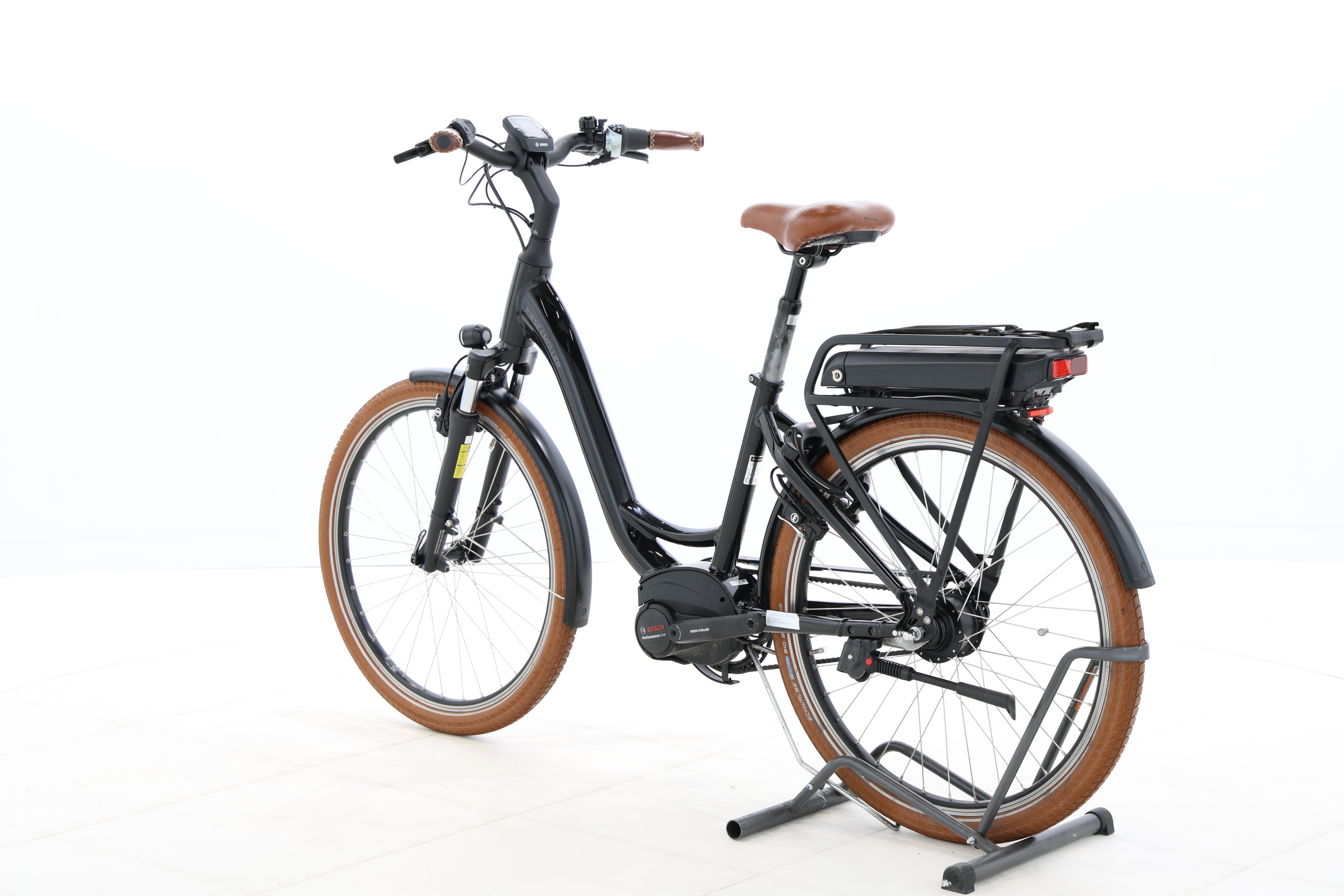 fc460d58-1702-48c5-b1a3-46367b7aee07