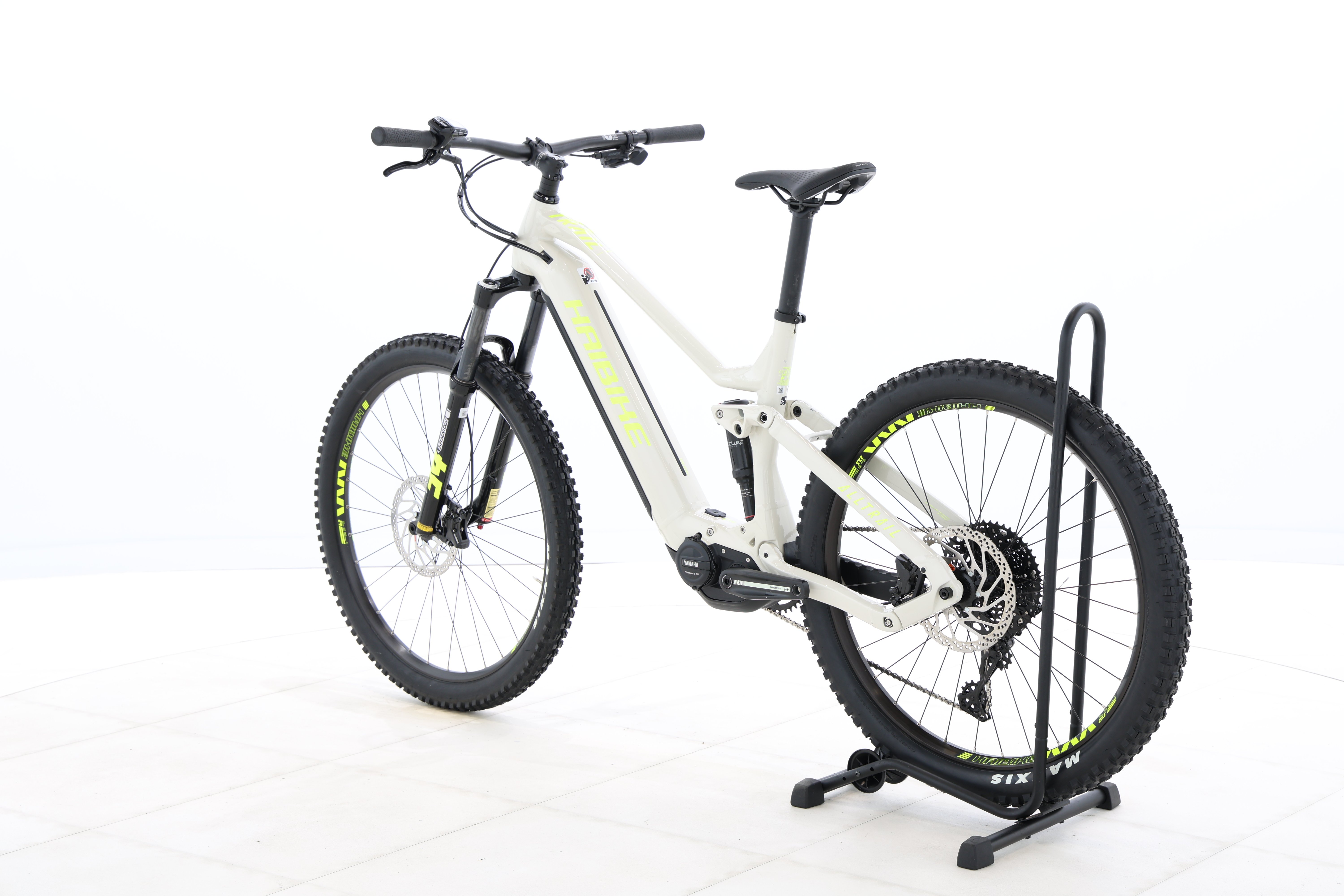 cee1b9db-ed92-428d-82c6-74c2a9137abf