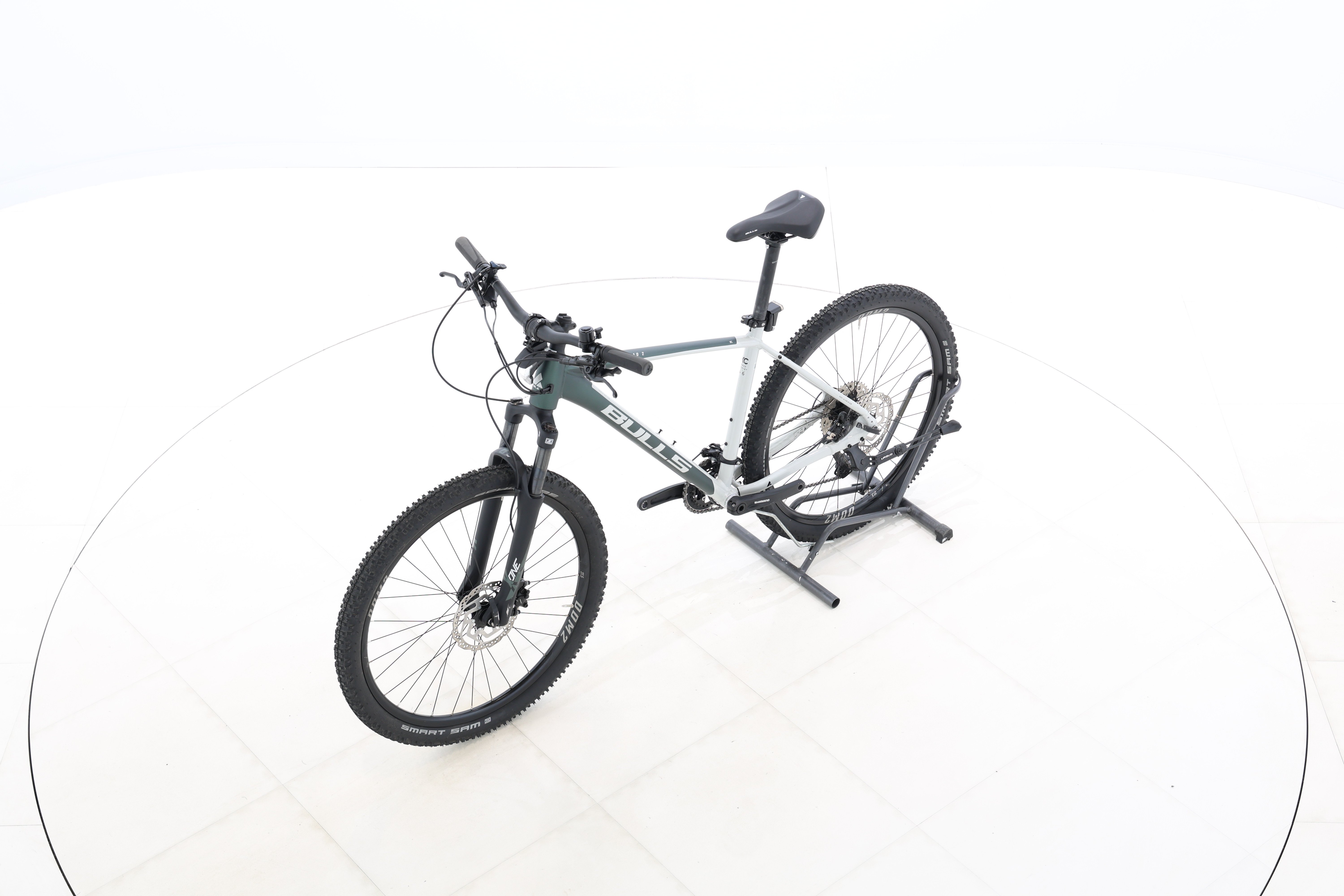 ce98165c-fdd6-47f8-91e1-5d6e85e45e2f