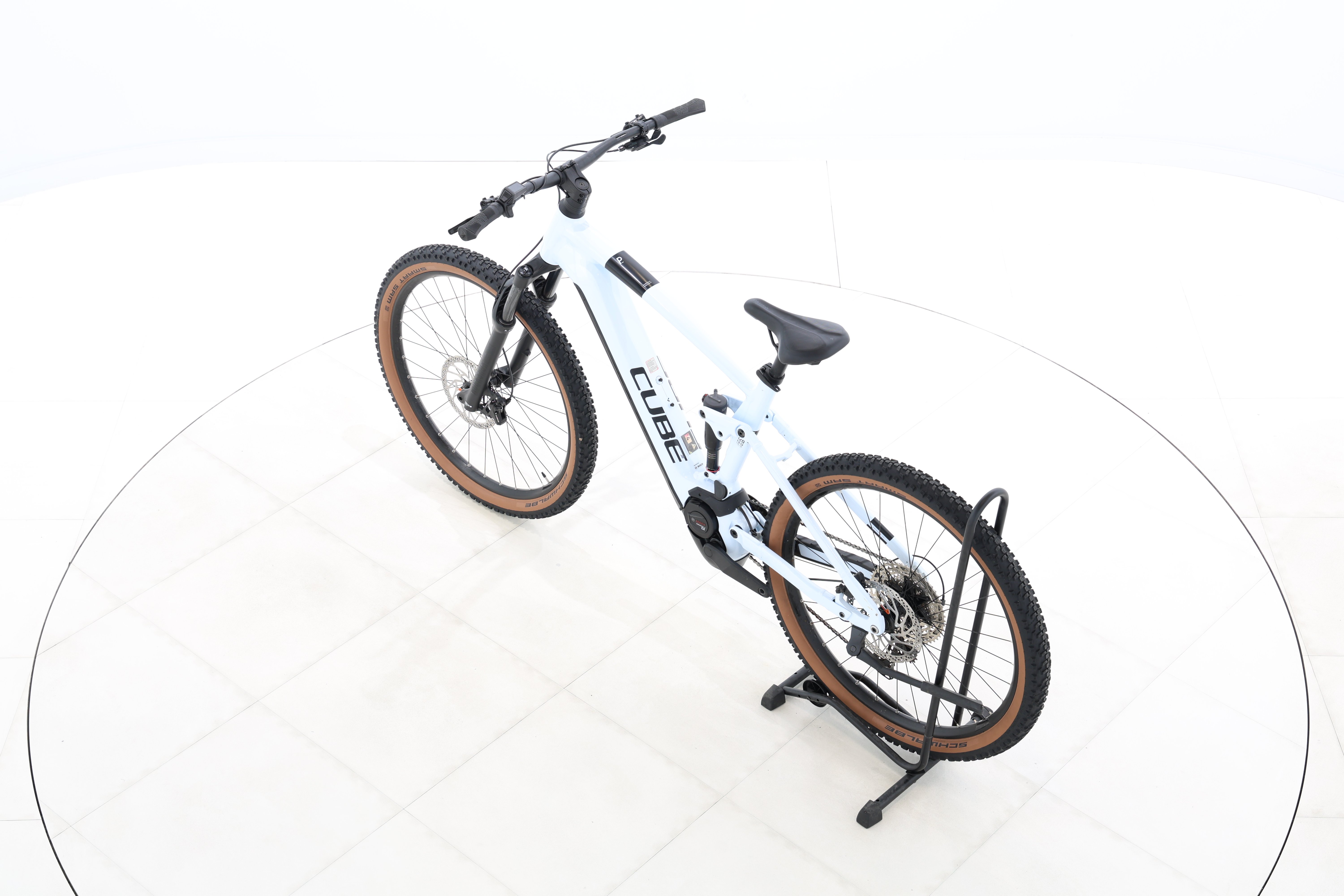 0b4d2b73-3a3e-4e27-b28b-3e3ddbe6d4b9