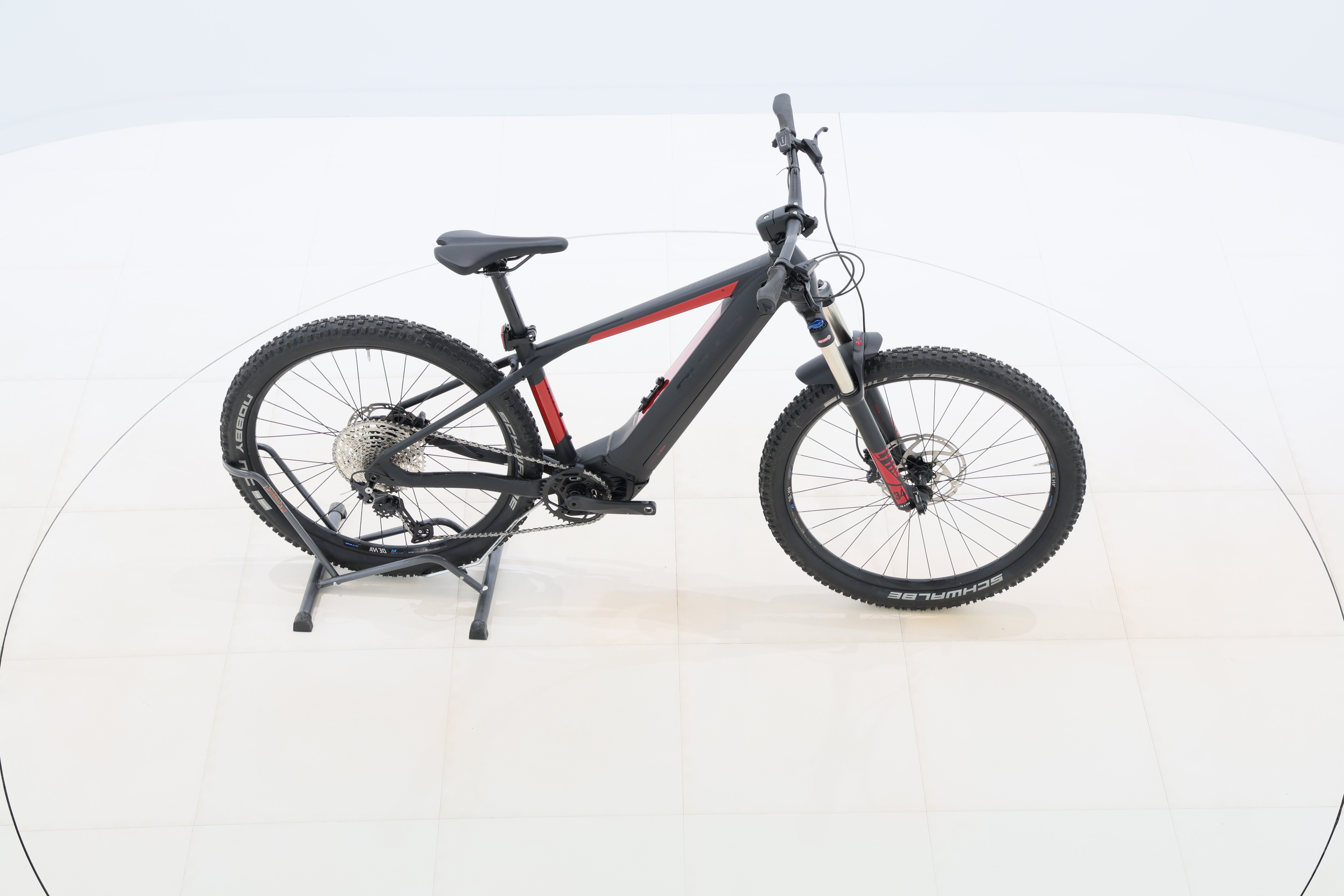 90b469ec-9bd3-4204-8938-c7c062739aa4