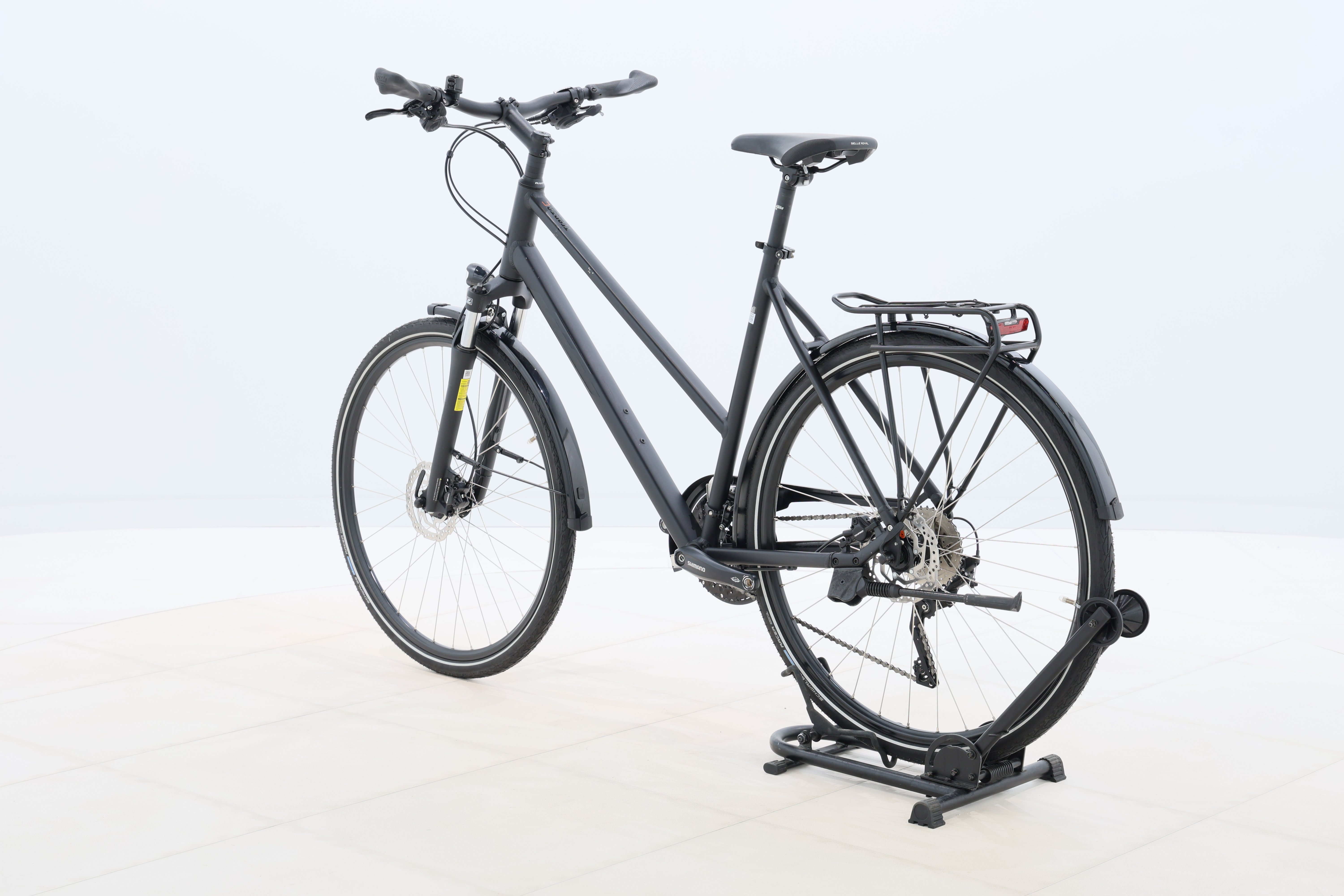 6d71eb32-611f-4aa8-b26e-86d7a9608654