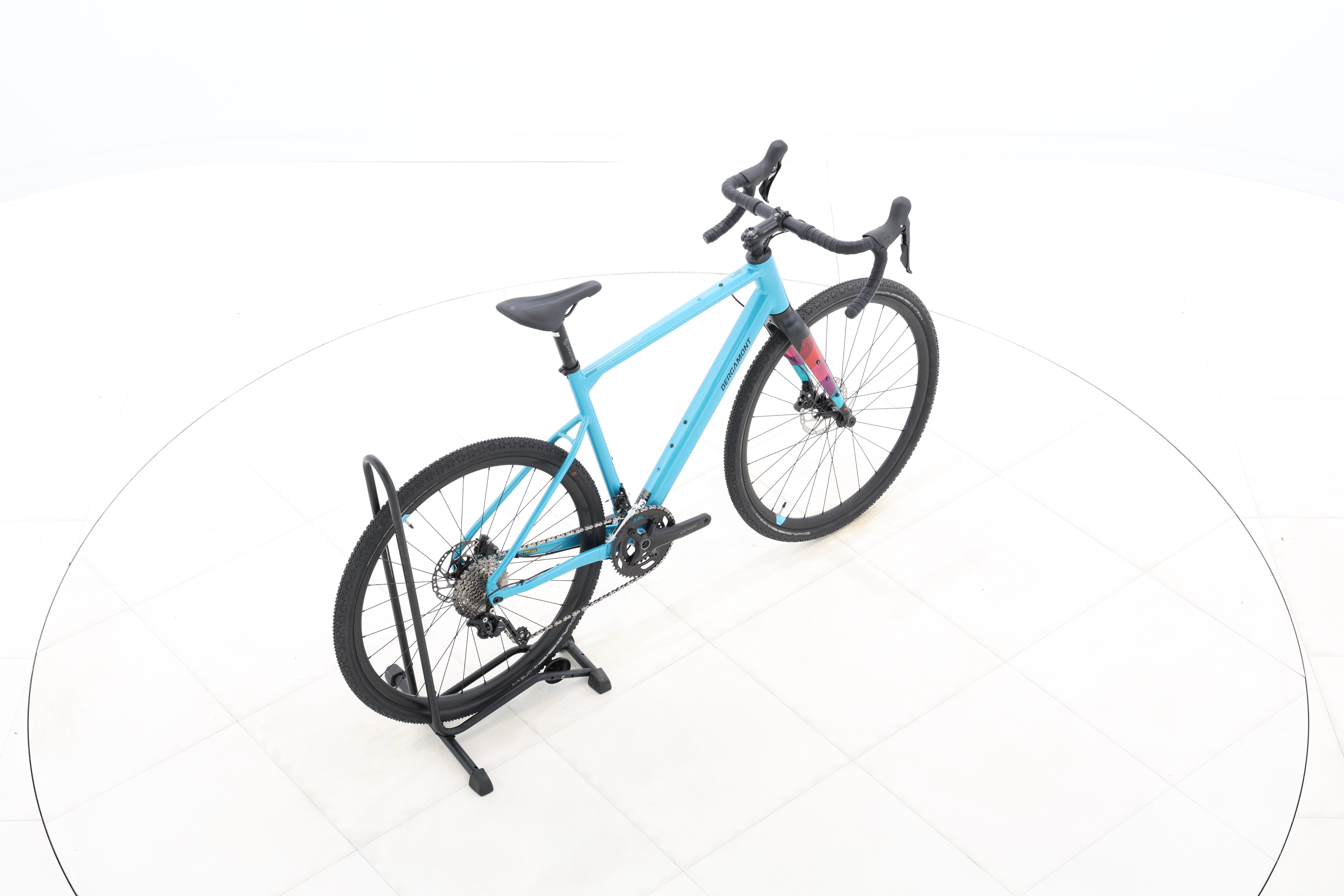 39c4234b-331e-4766-bb99-3308a7e4d05e