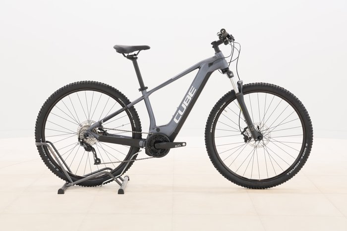 Cube REACTION HYBRID PERFORMANCE 500 2022