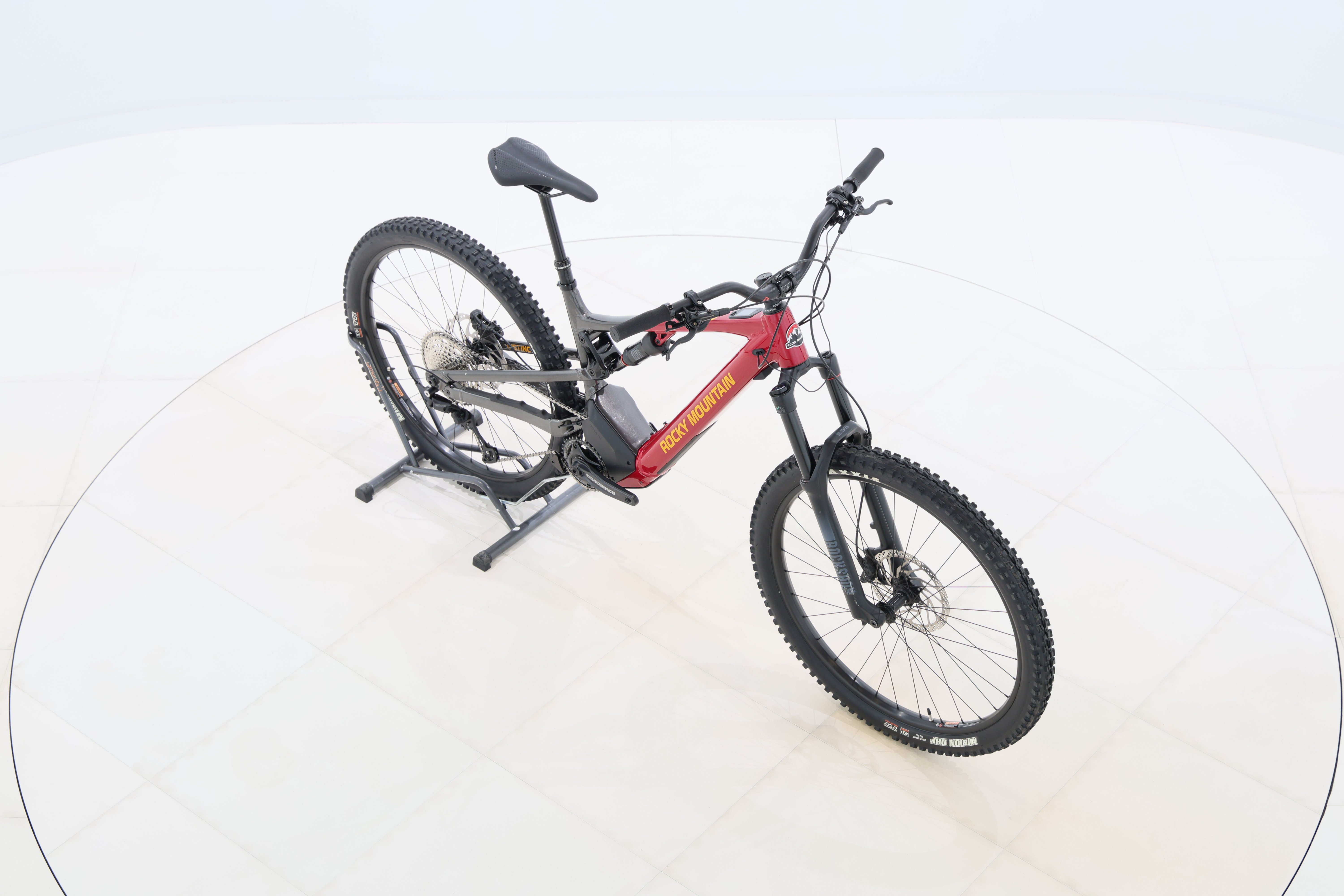 f312c8ce-f024-4d02-9c88-cb151df64887