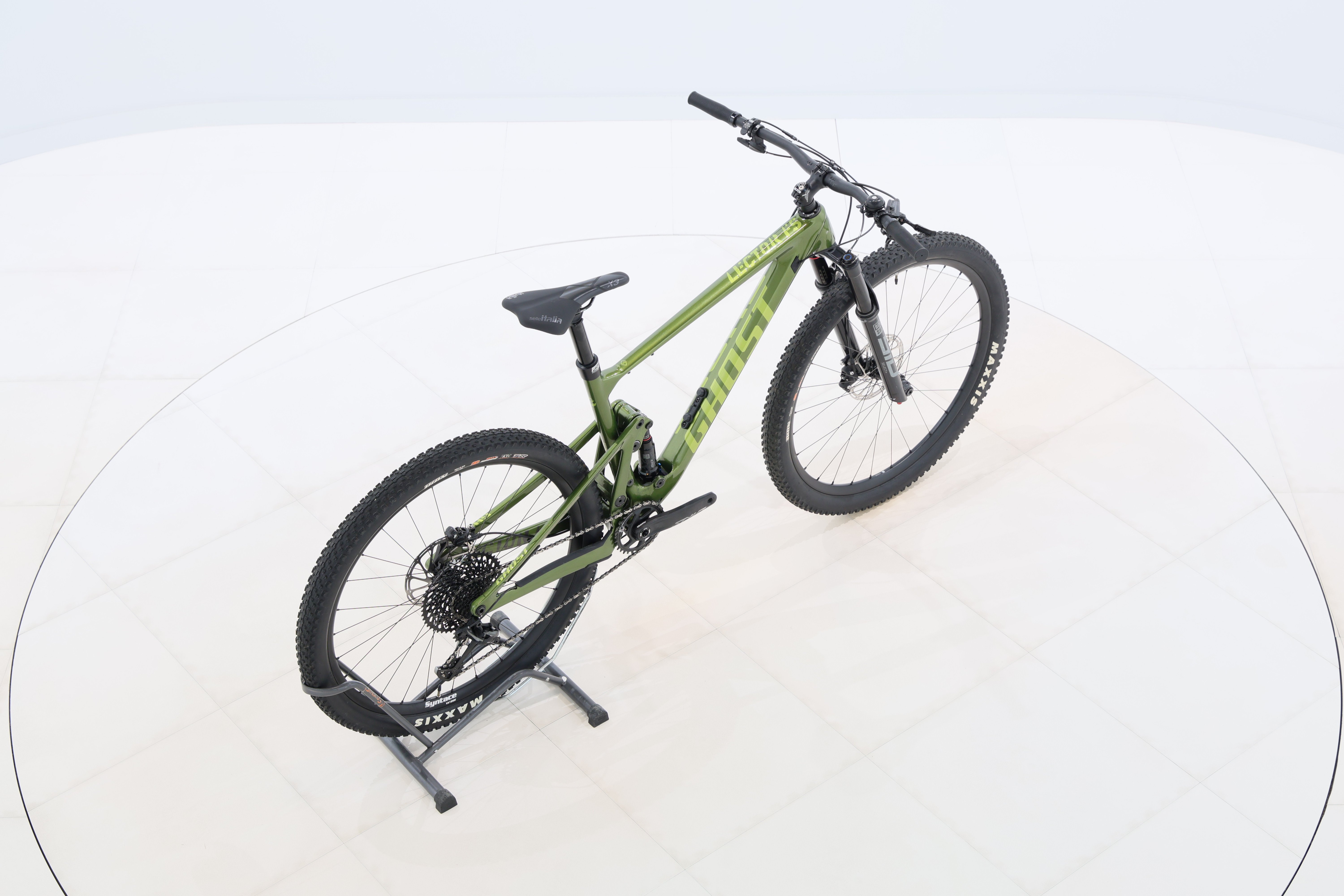 70c97281-d849-4ce6-853b-9046070c5844