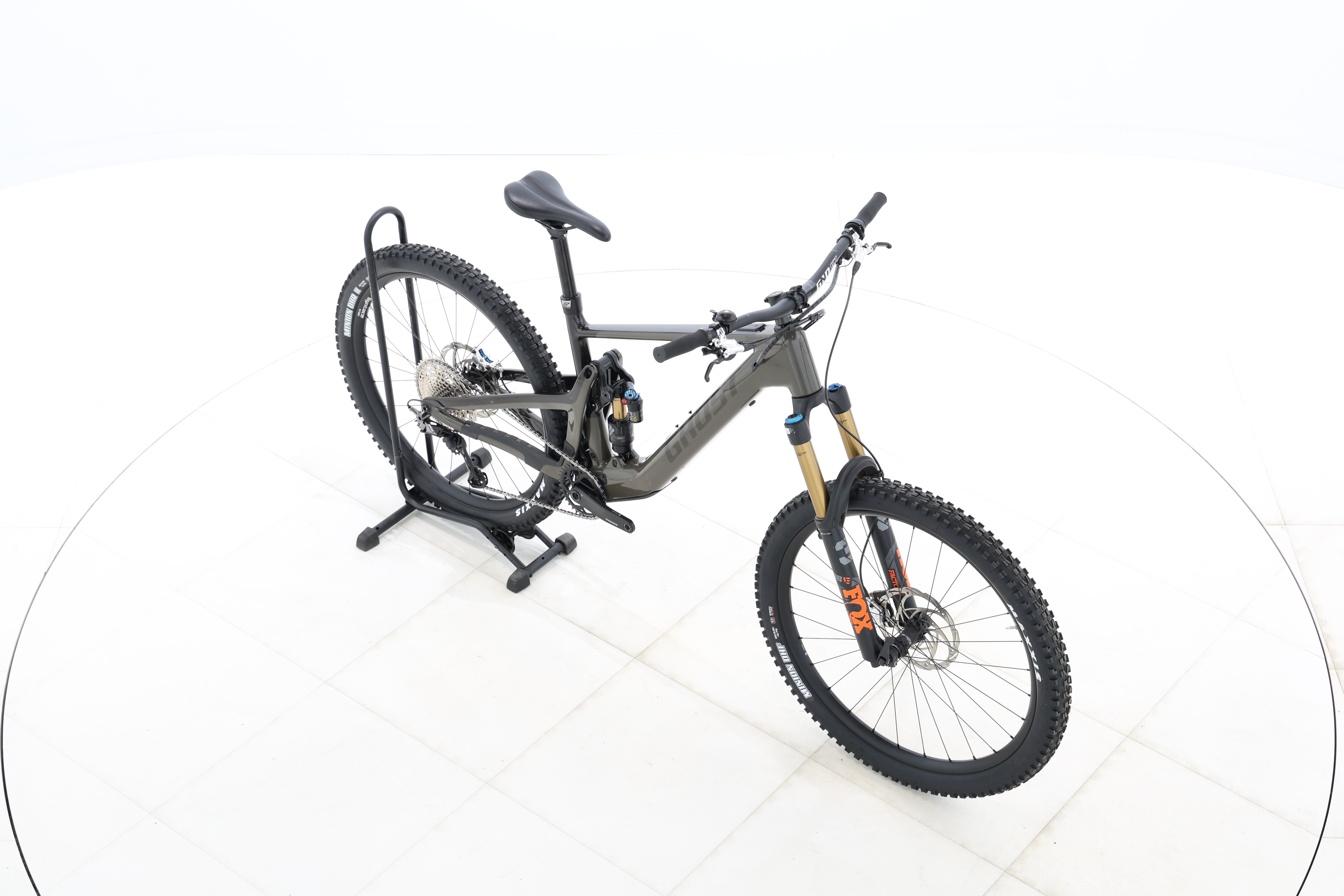 528d818a-4112-4f80-aa83-17cf6d84f7c1