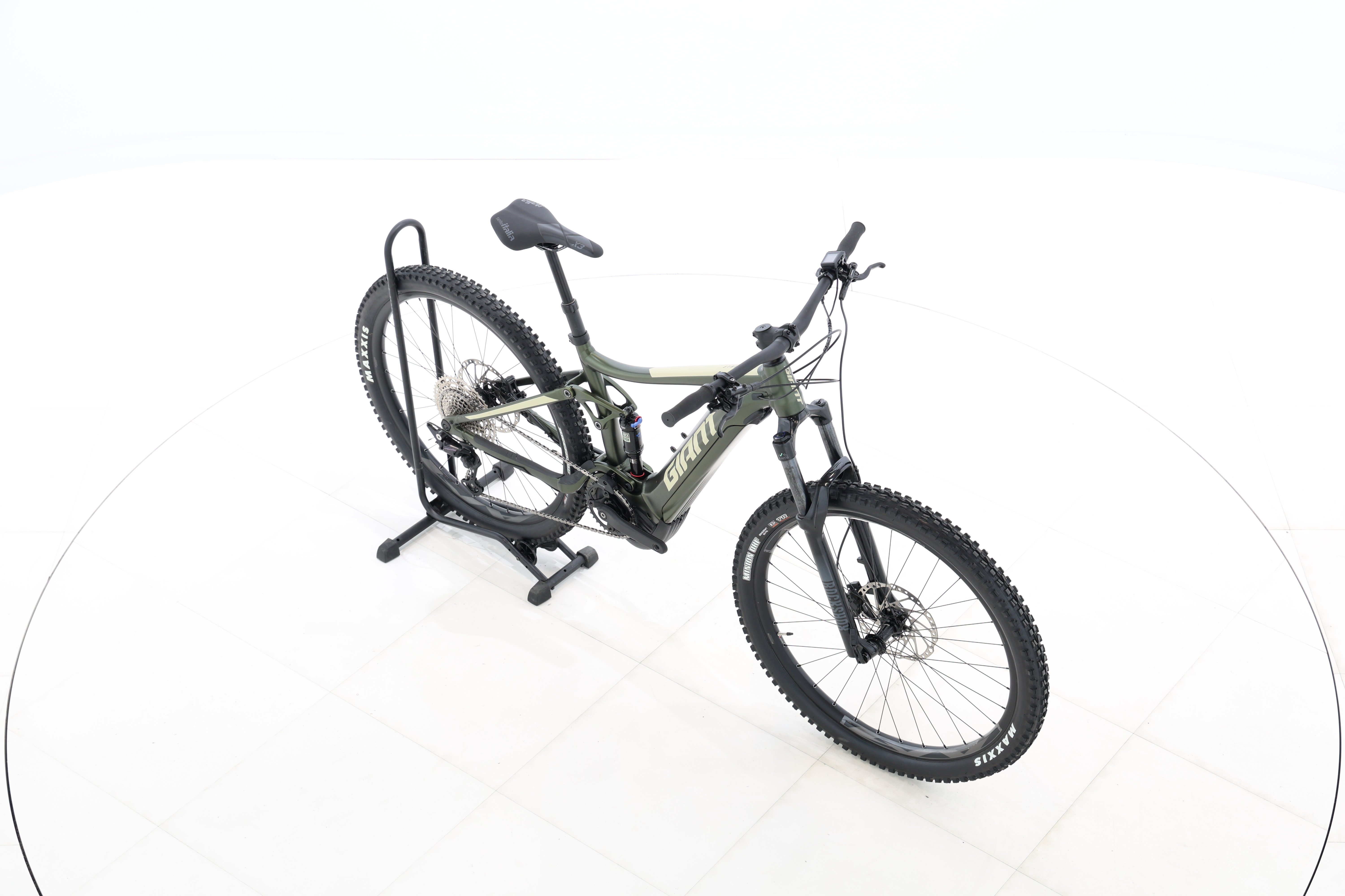 0139caa6-f514-456f-9c2c-b803aded6d9d