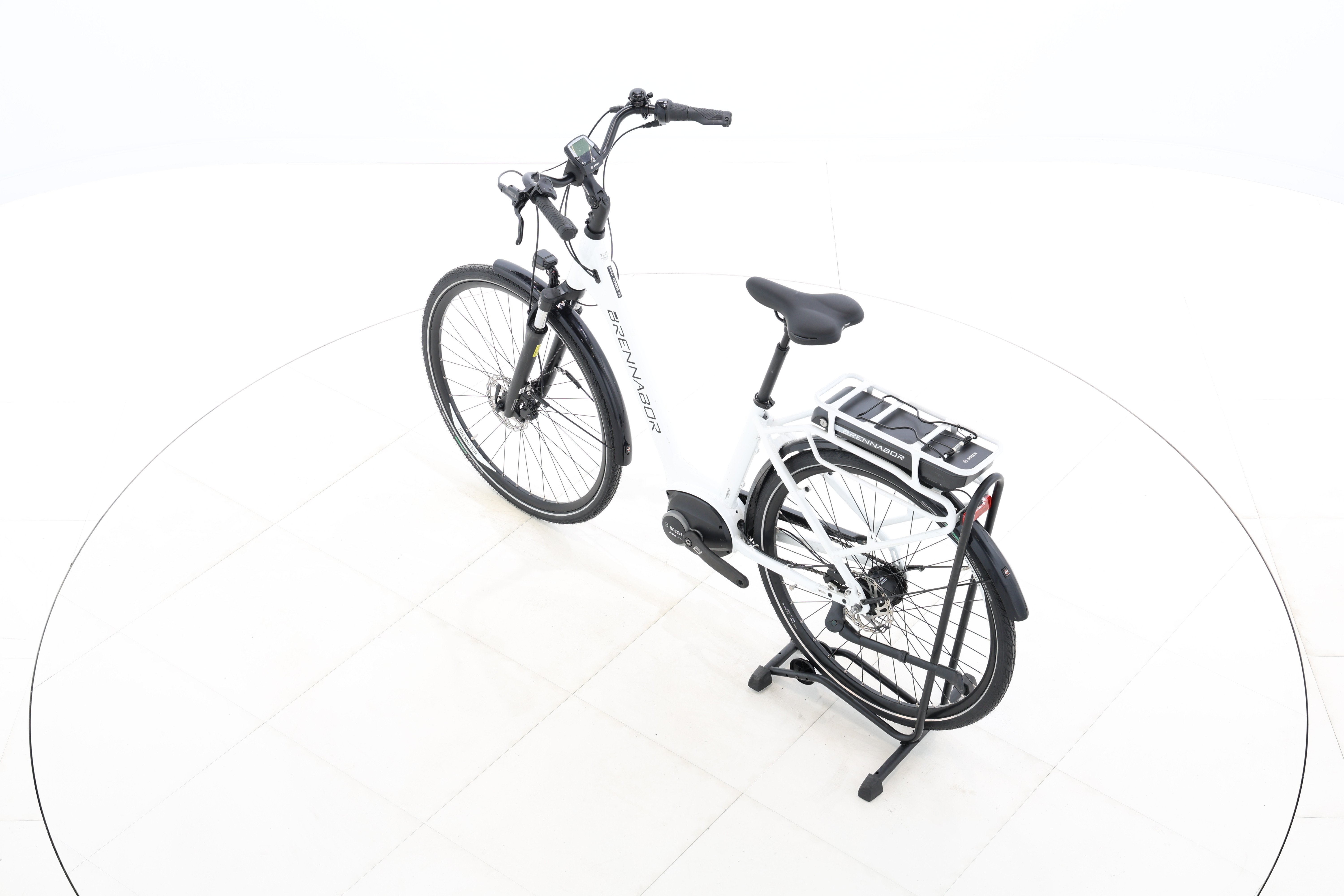 f2c8c758-381b-4567-96a9-2cbd3b224b8c