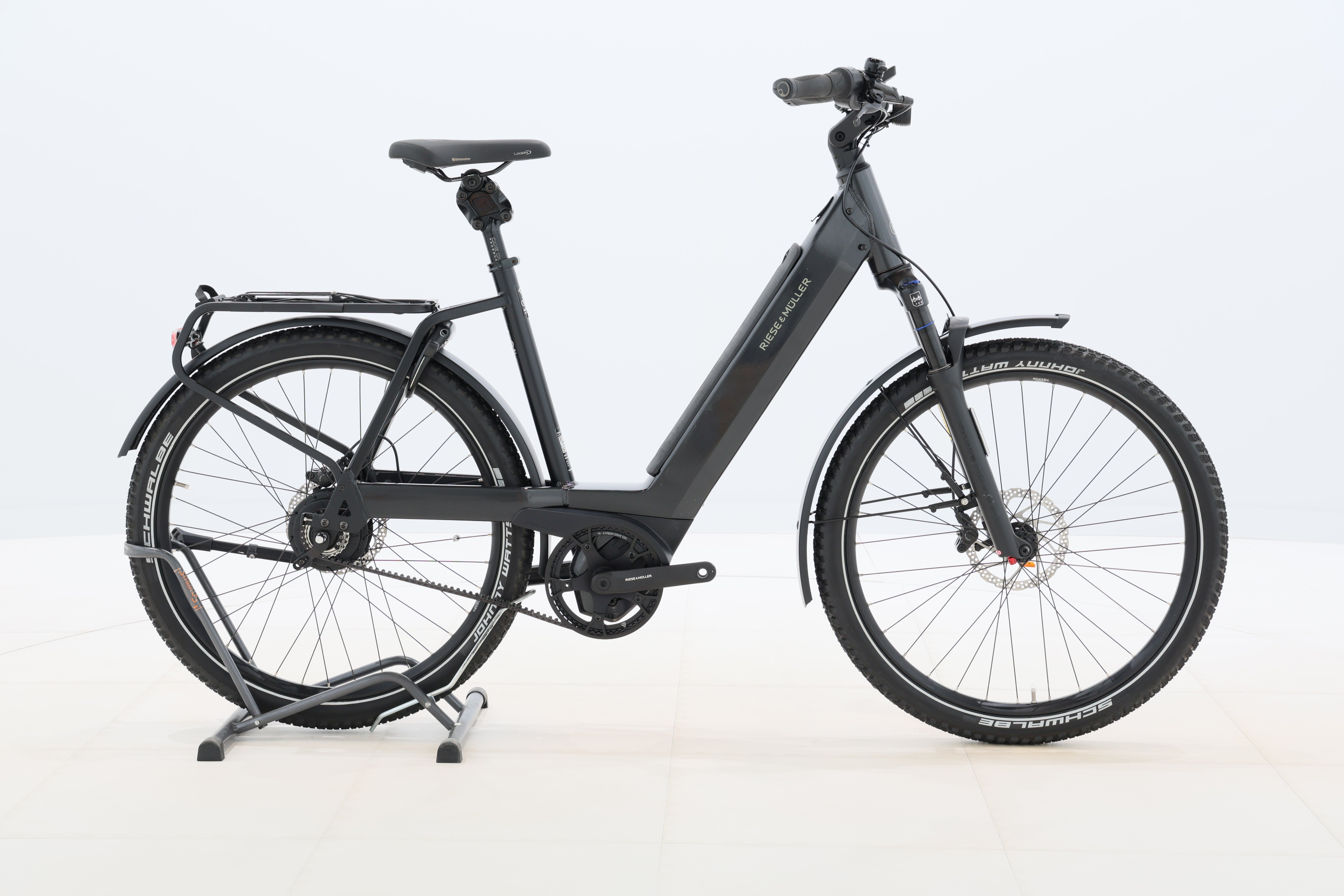 8d64af0b-1edd-4f05-8edc-c7b8525d19b0