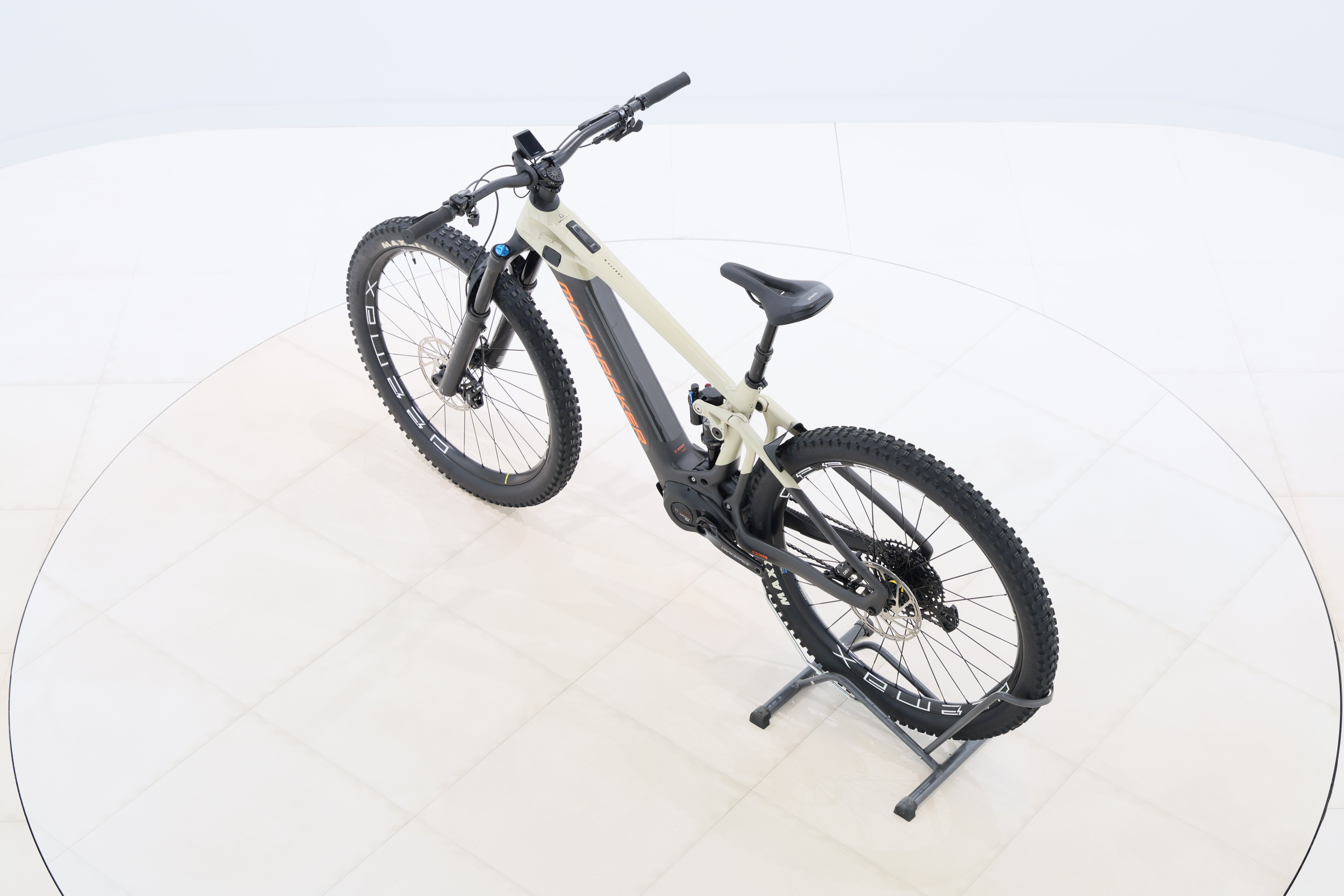 6297205f-ee65-4168-aebe-7d43e331072b