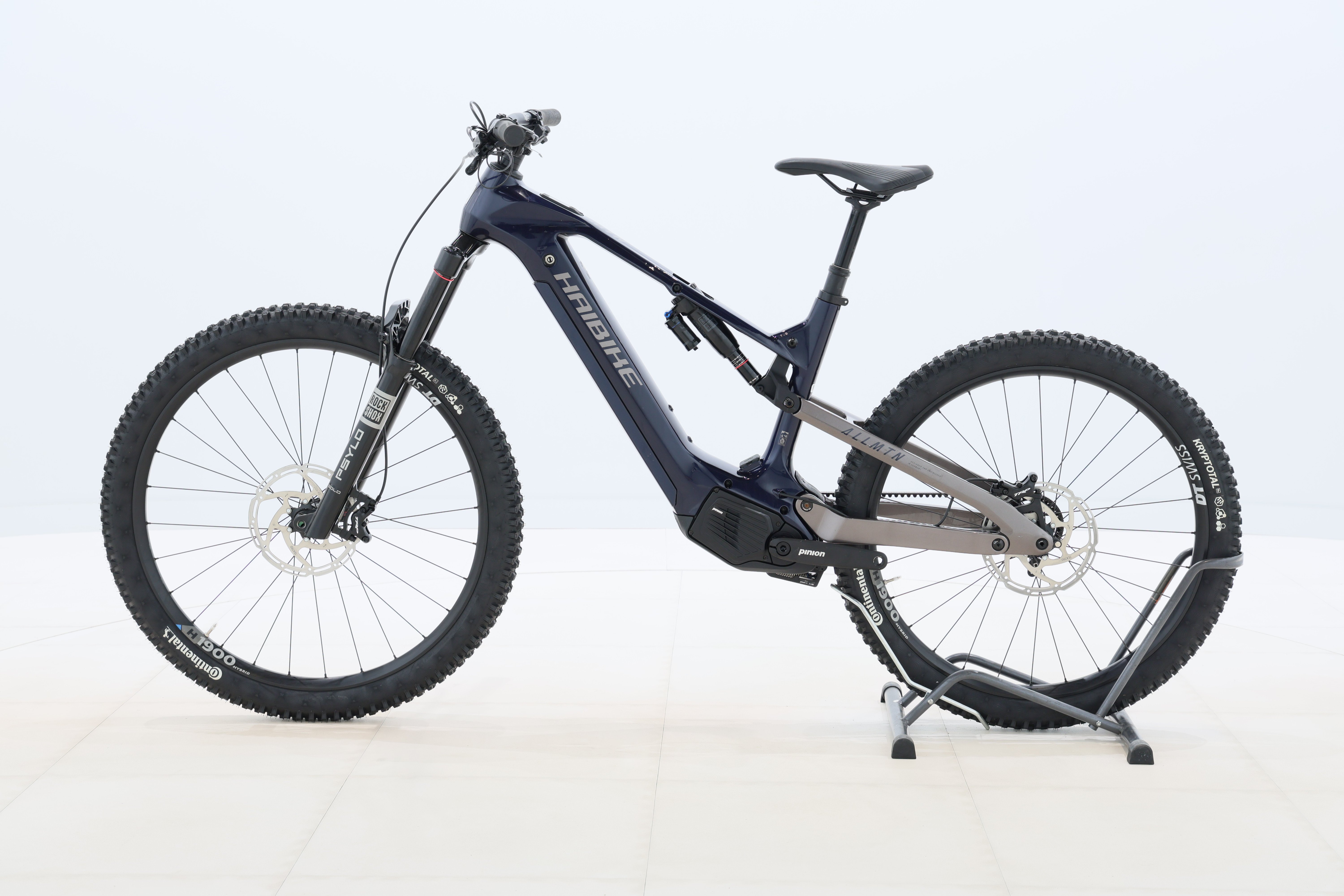 2e22a39a-bf32-480b-9197-c9cd73e1522f