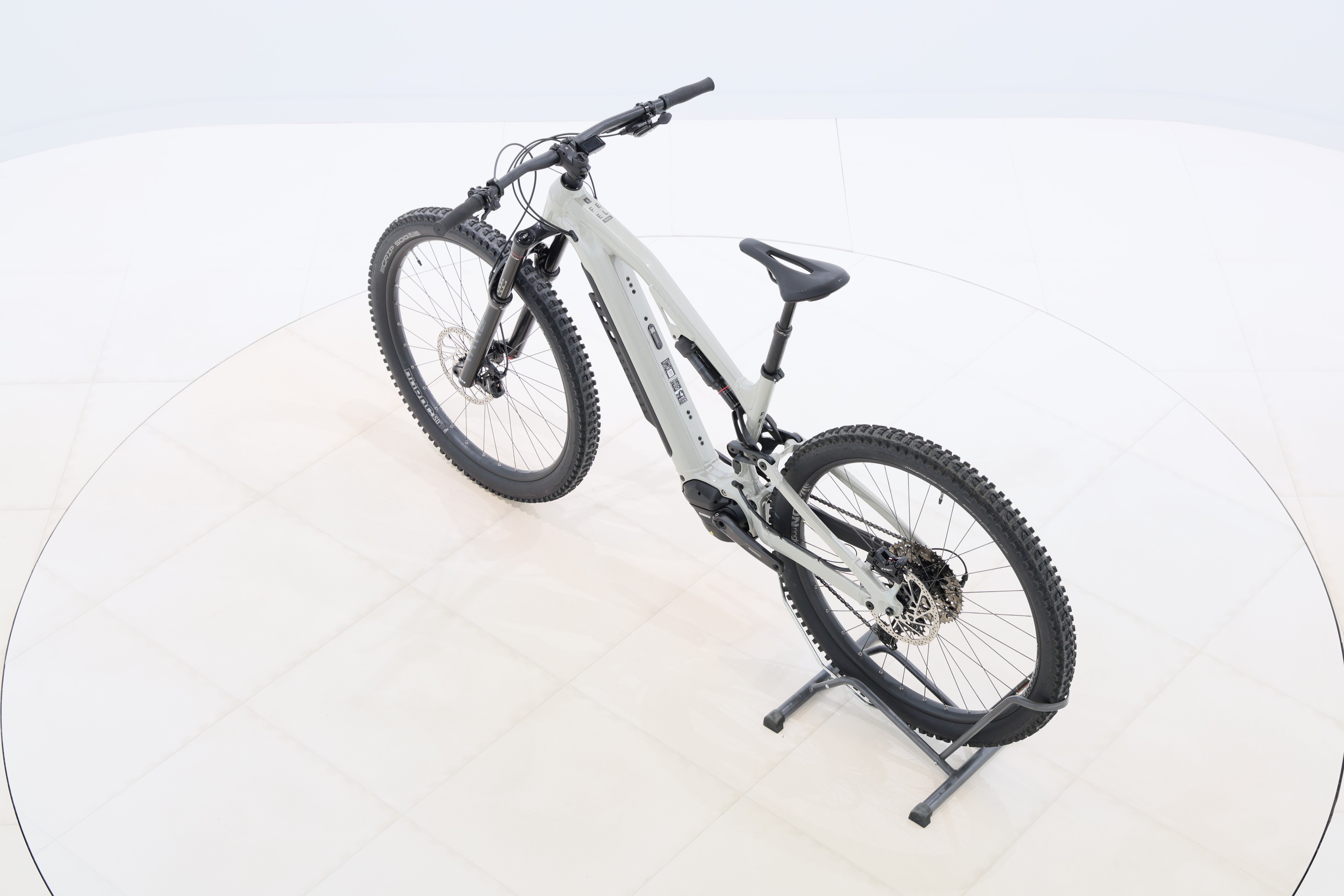 efb1e6e8-c383-4f5e-8108-0ee729abccdb