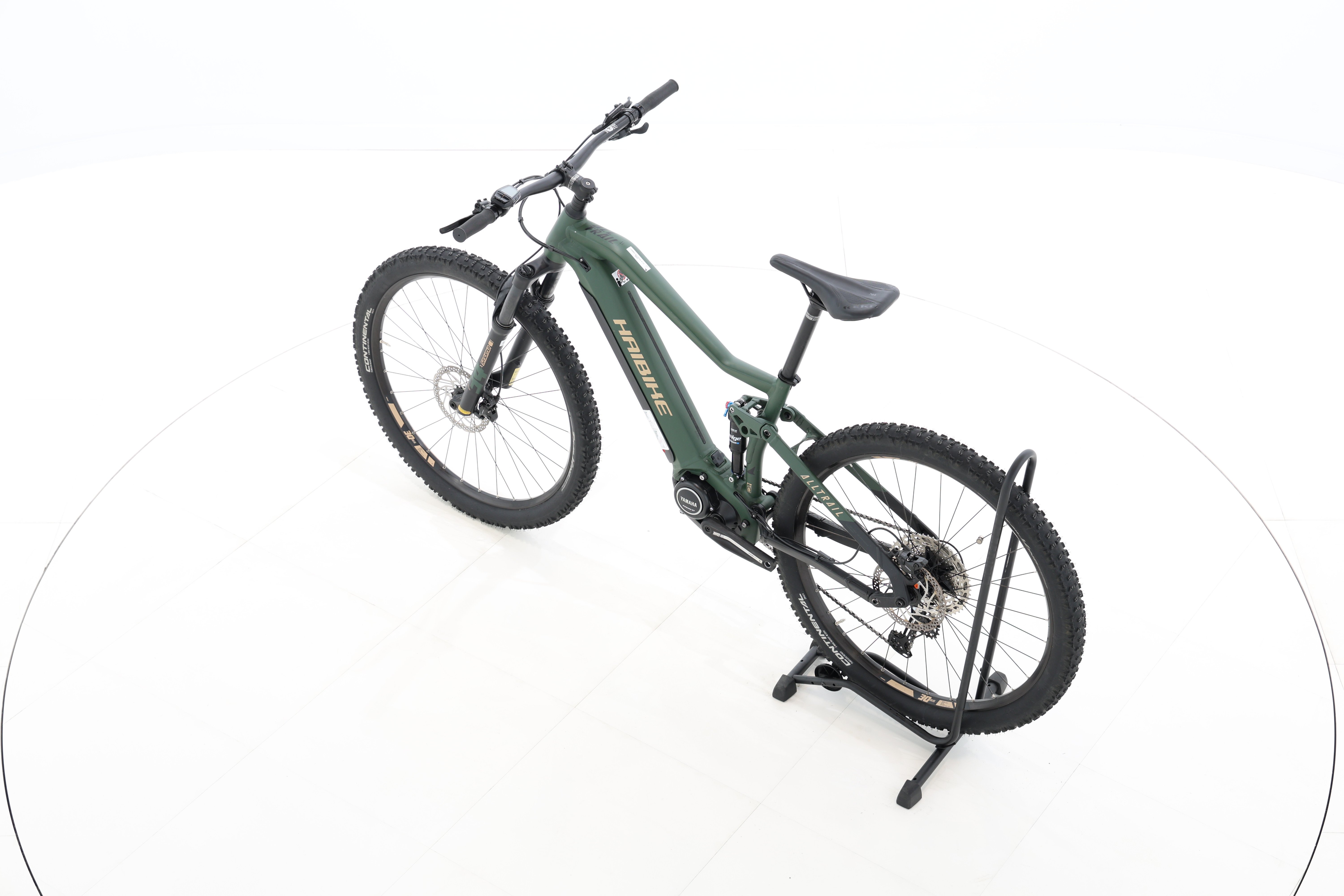 90c36ef8-ce85-4869-b63a-28c385d1ebae