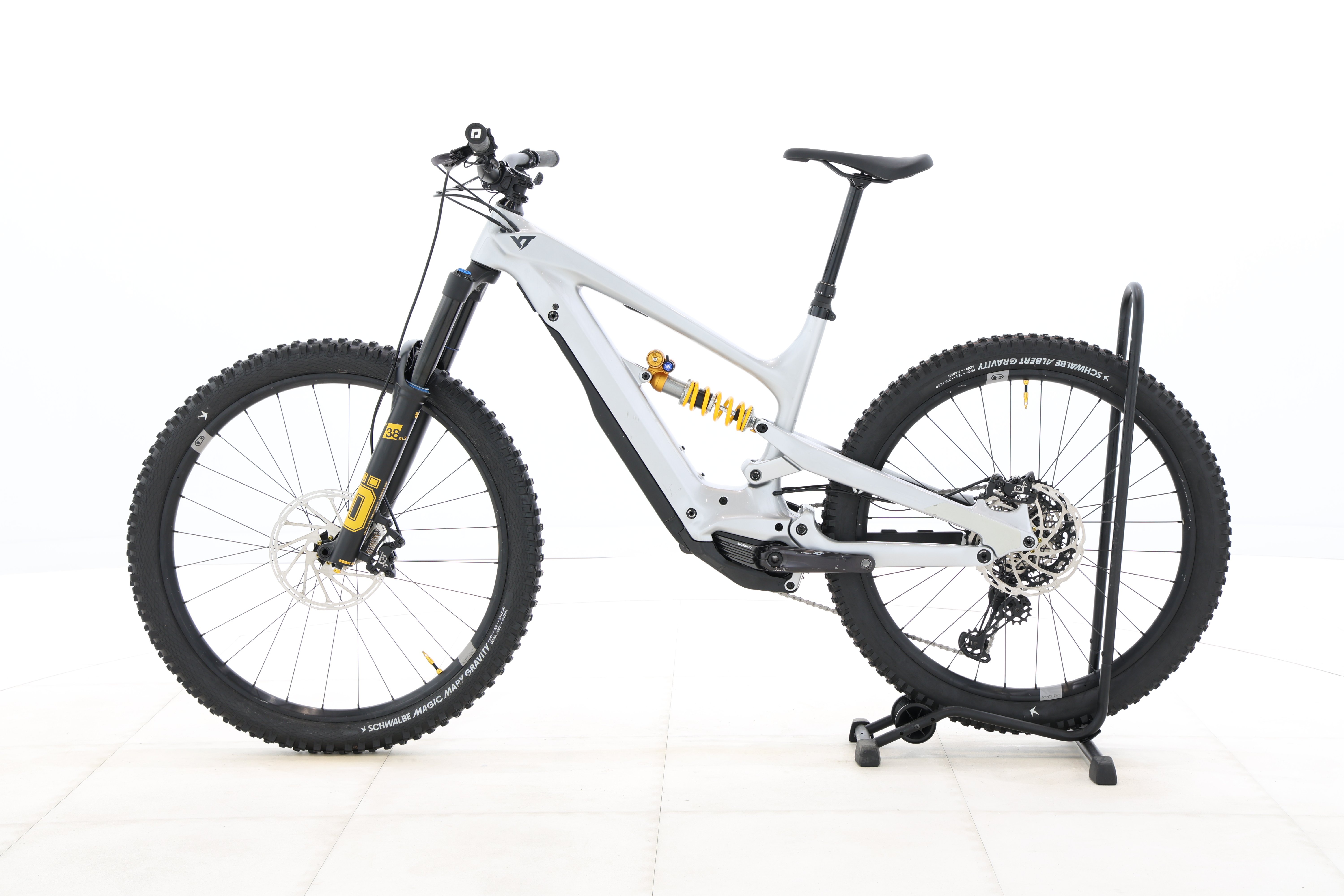 63db8ed0-d08c-4f96-a3cb-8d8db9bdb505