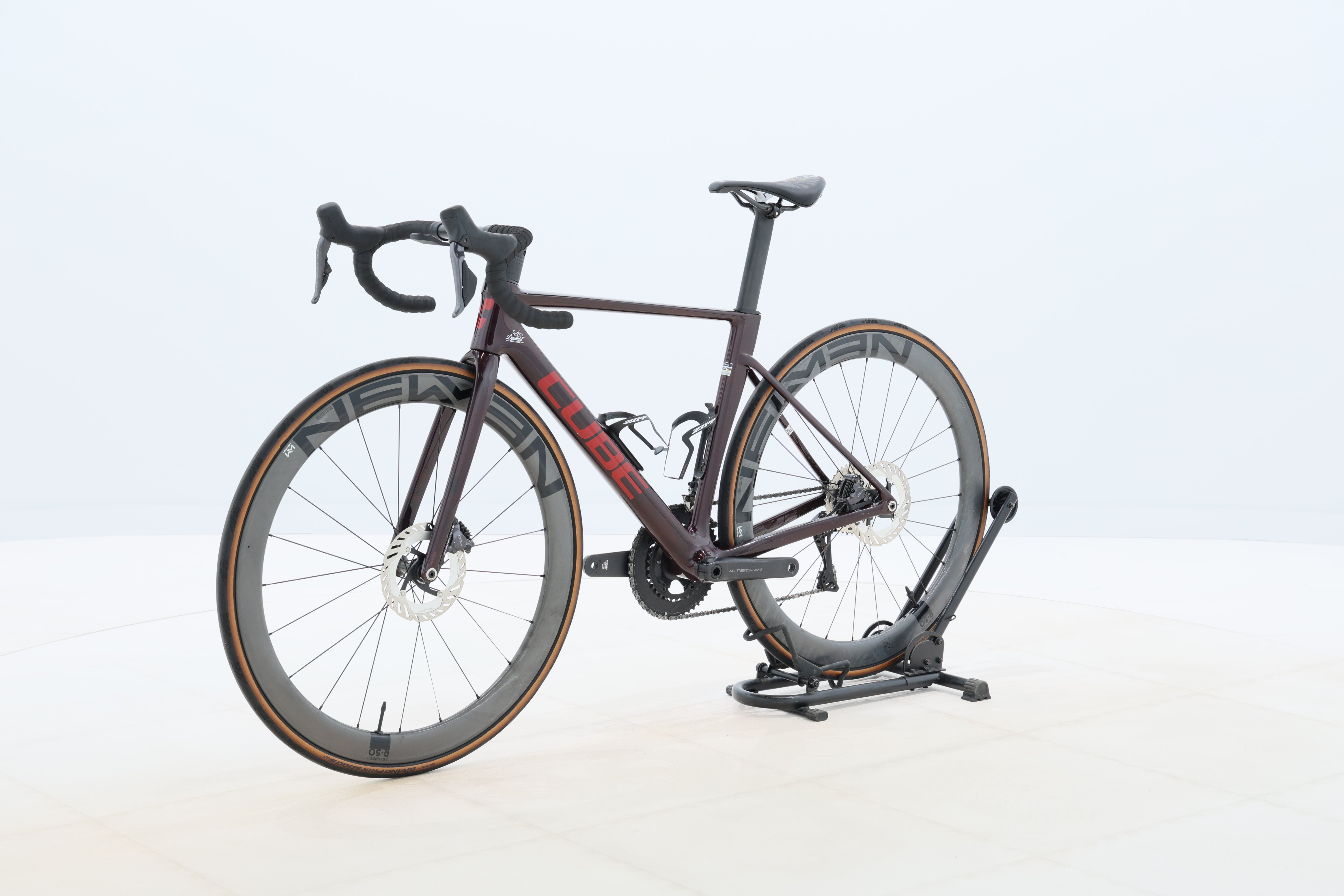 f52776e6-9d1a-4a8b-a93e-c421448f9a44