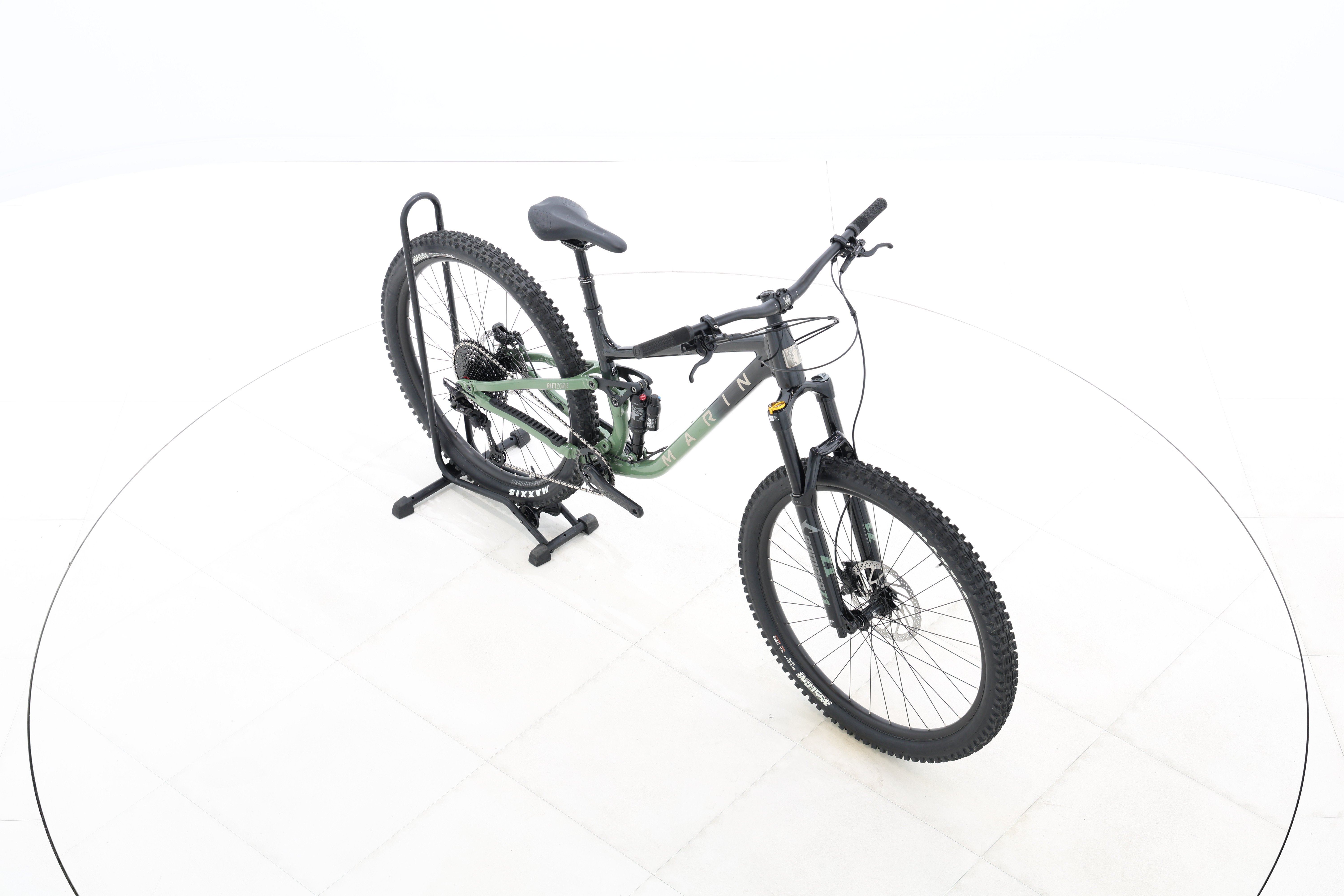 0ab34dcf-08f0-438d-95cc-183979cc1b30