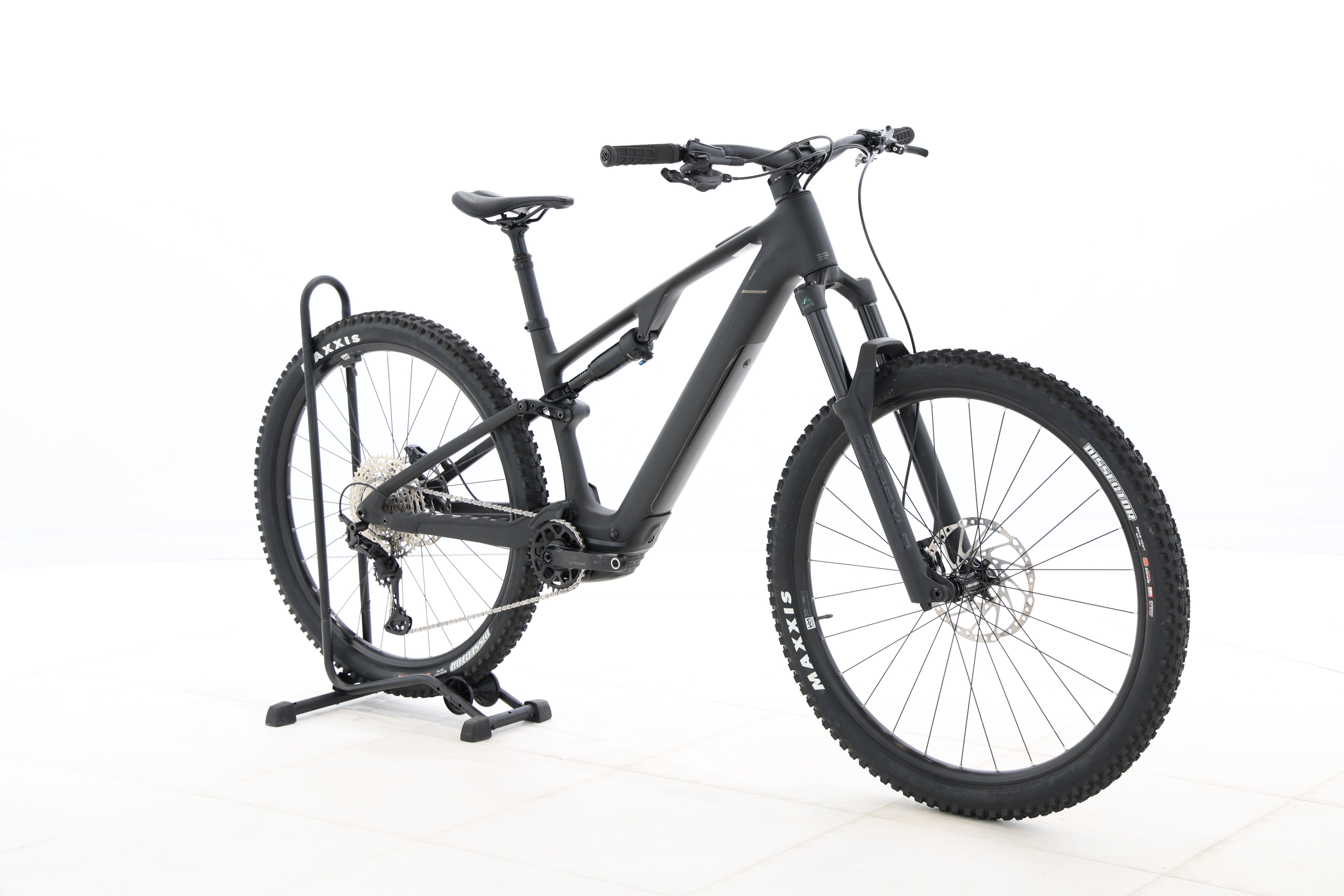 027934e0-53ed-4ec7-868f-57779347bd6a