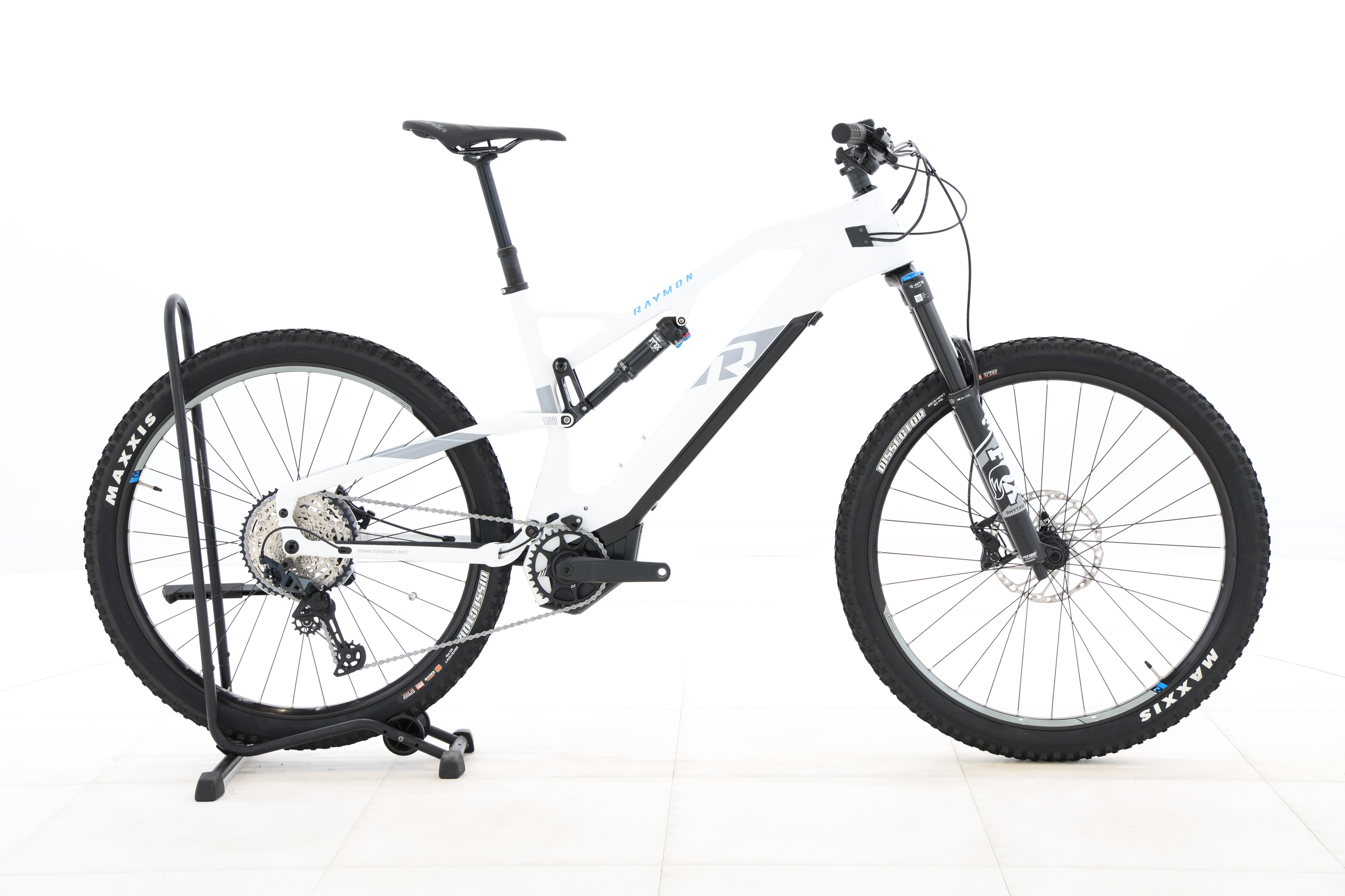 a0ceb826-bfd0-400a-8cda-95018c791f07