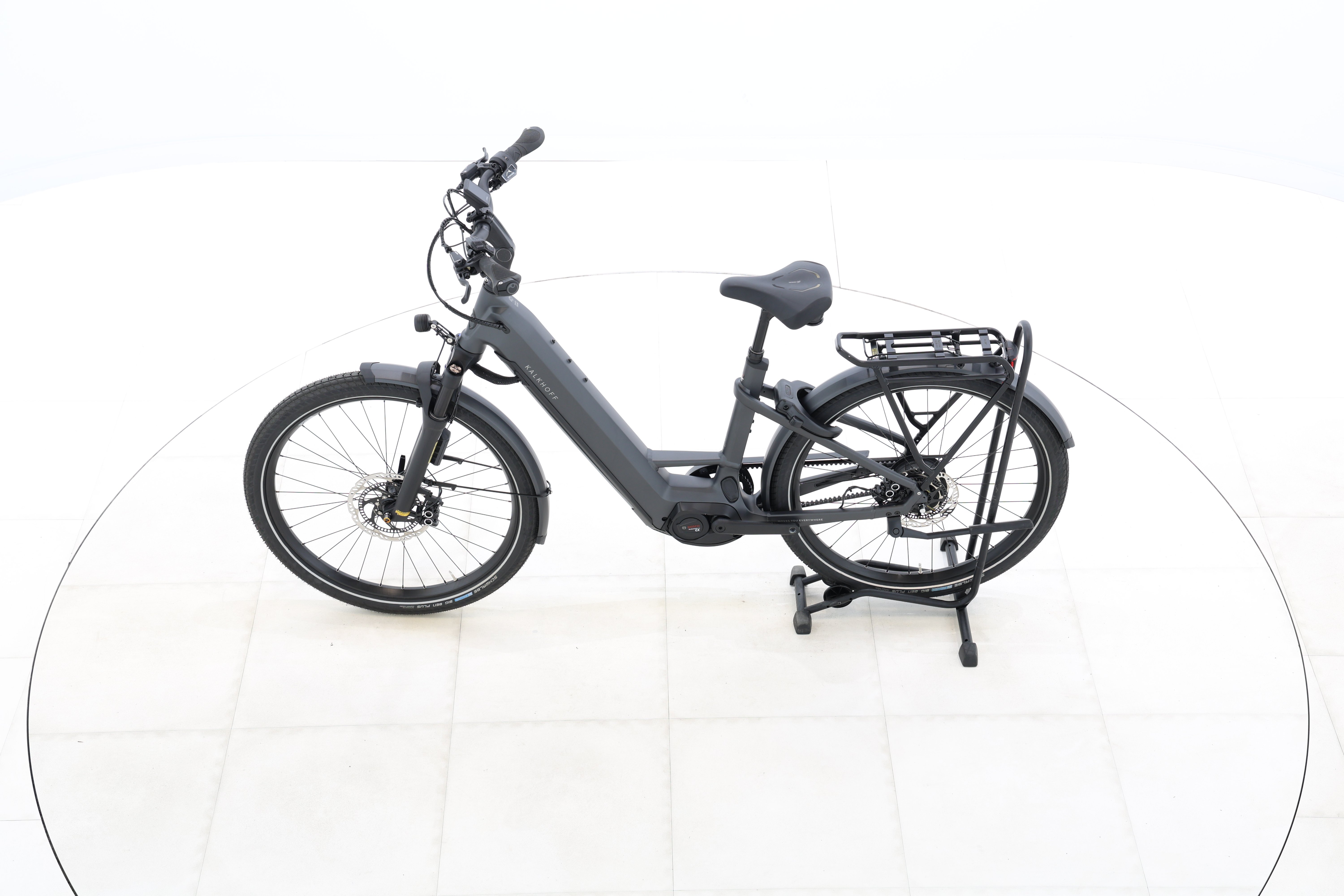 b70ebb99-cad7-47f2-ae68-6effc2bad4c2