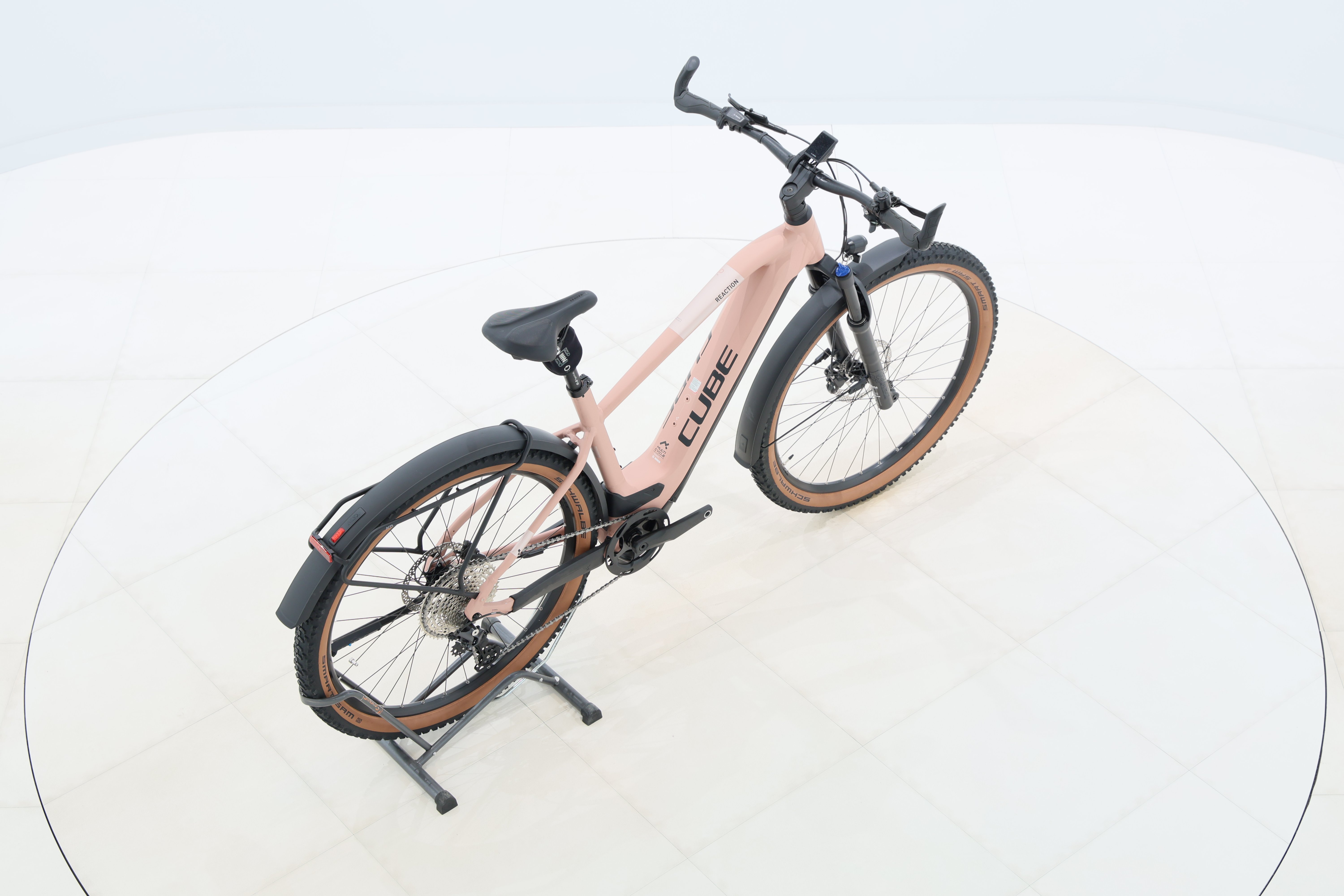 537c0828-ca20-4f07-a6a0-d838b3ec13fc