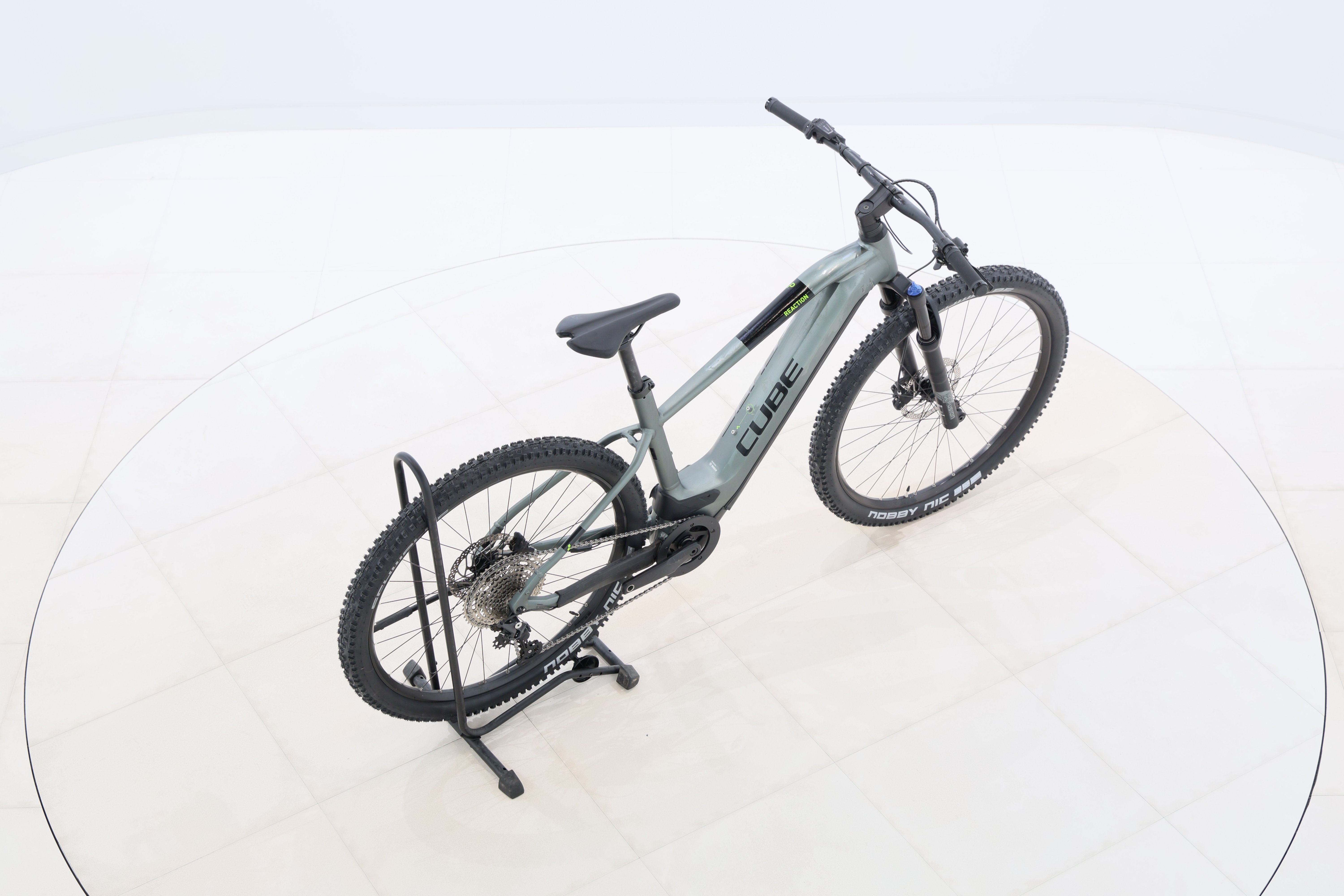 0449a0f5-4b78-44ae-9144-189a65d2d3eb