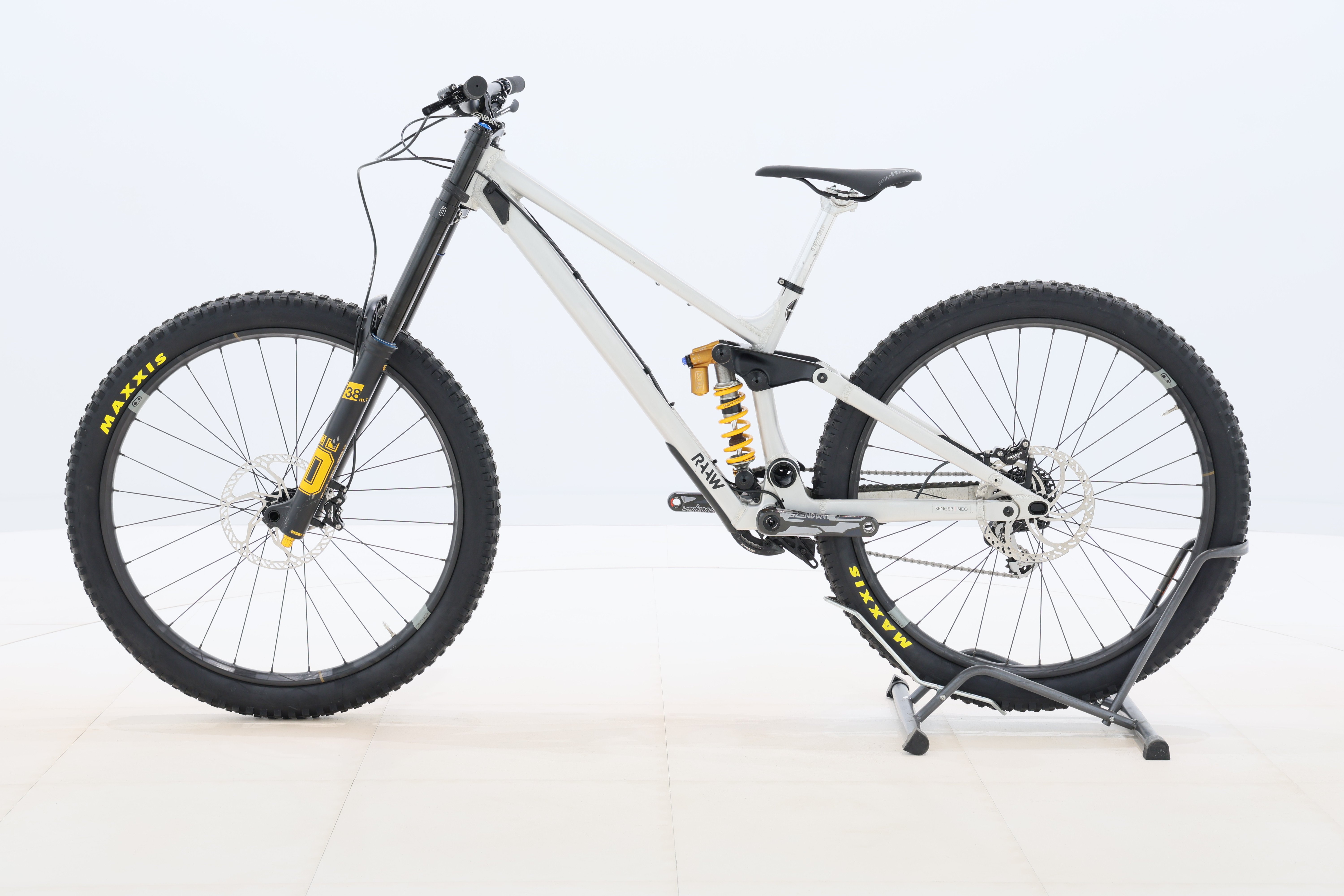 0e1e666e-5414-4926-b85d-8d81e0bfa6bb