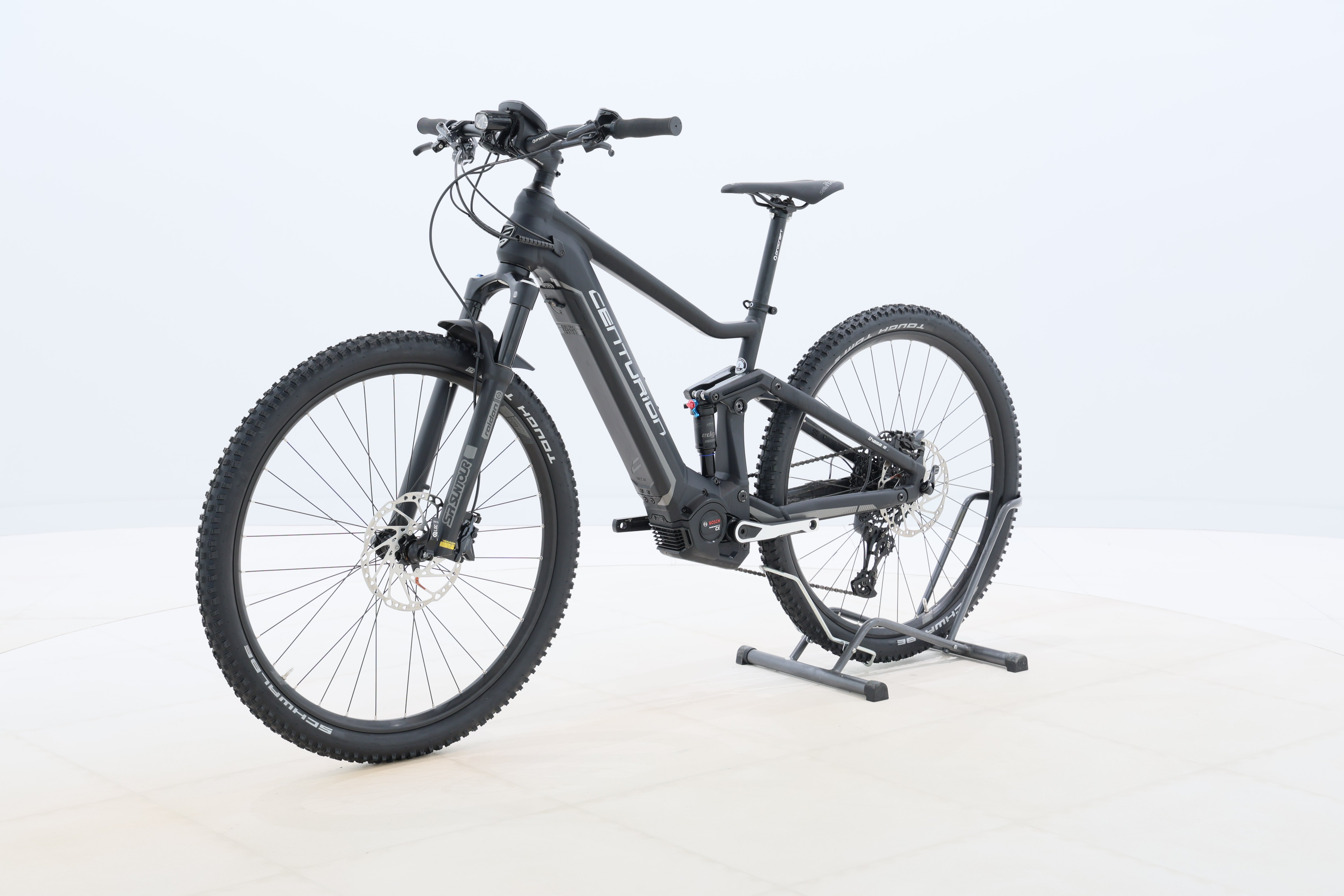 4c038b7c-c598-4948-b998-328bc3b4b27e