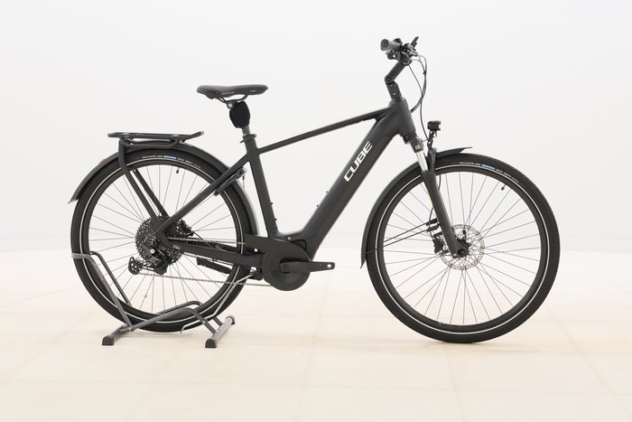 Cube Touring Hybrid Pro 625 2023