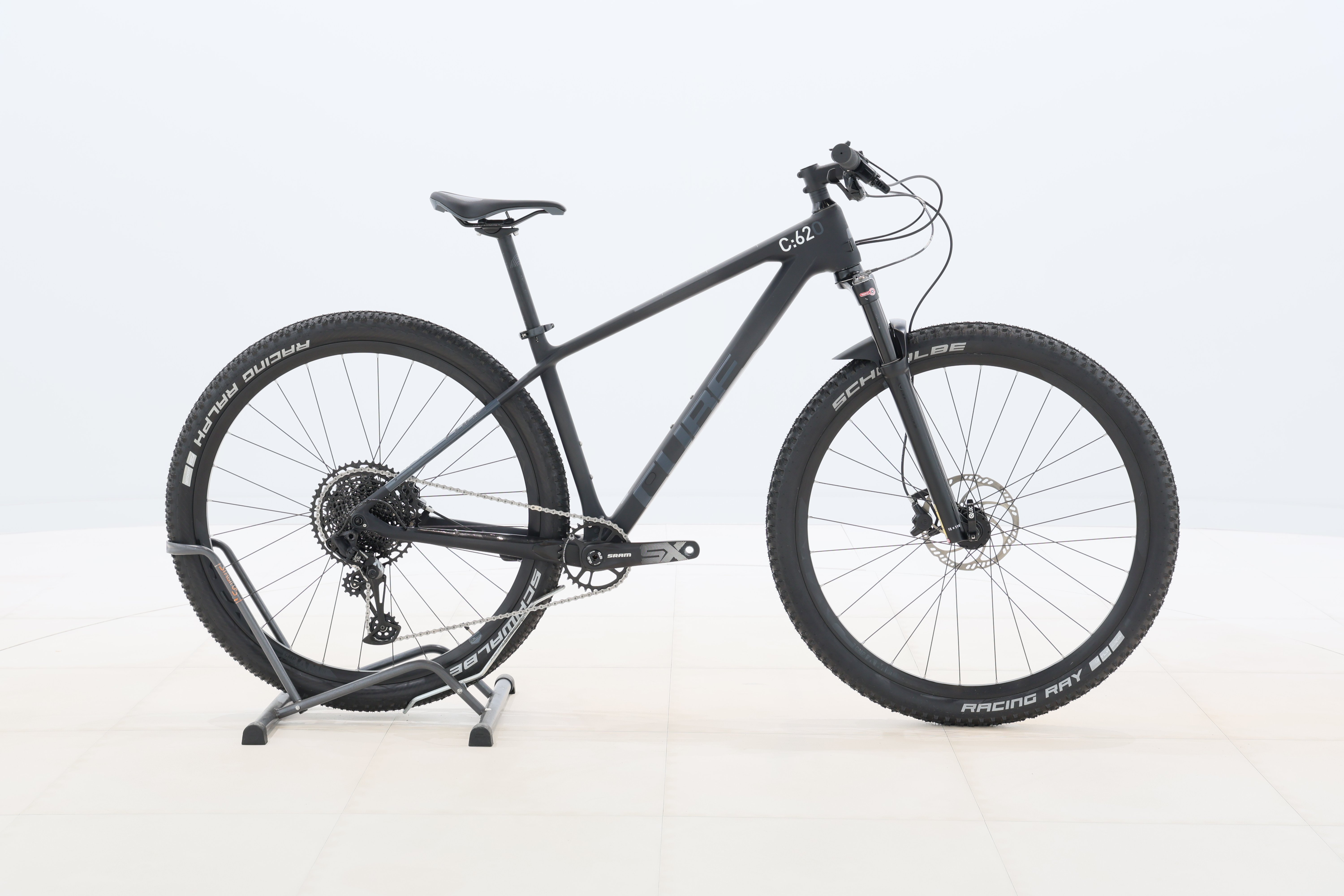 36b52e4e-66d8-43a4-b96b-fd6b24946768