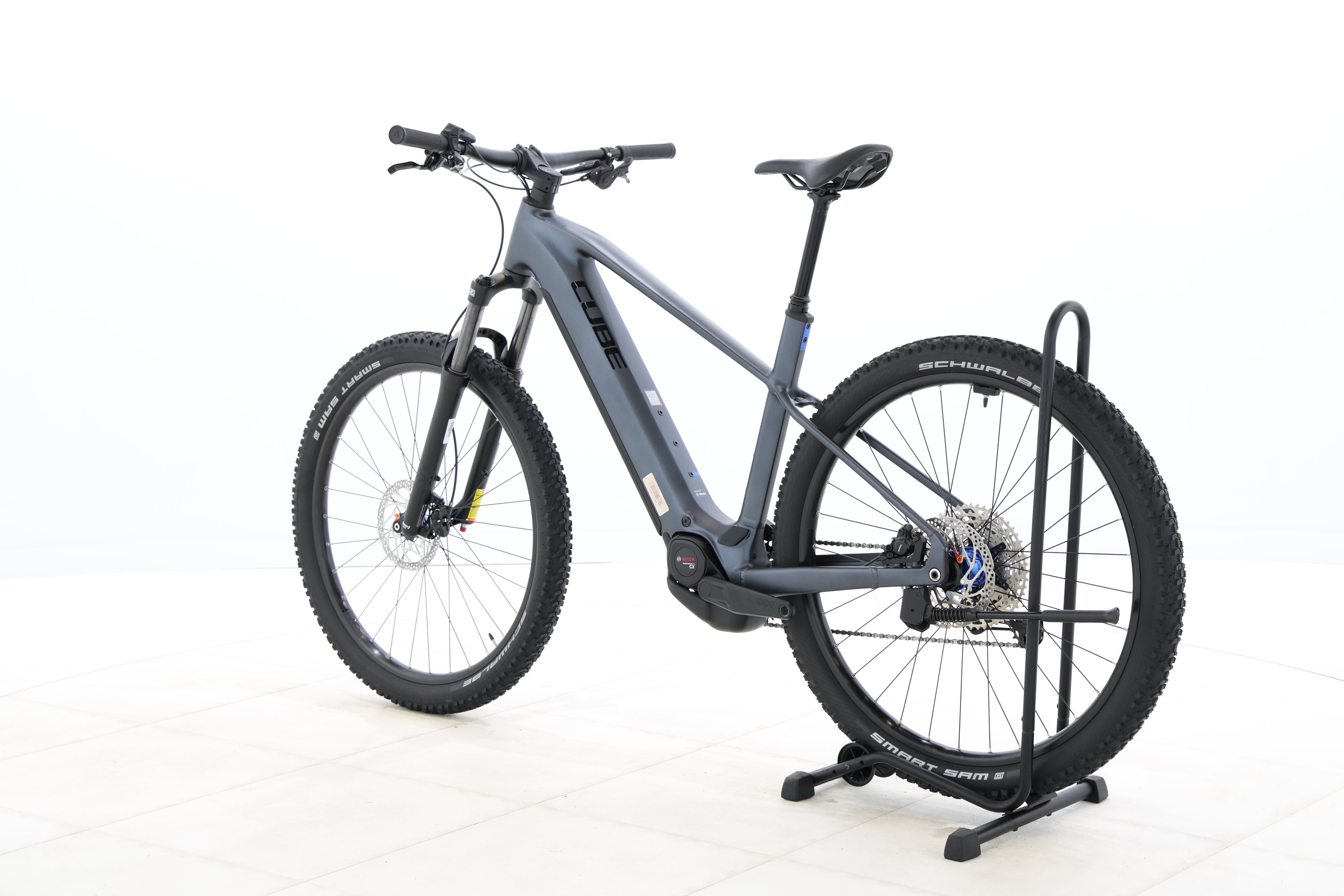 e4018b08-bb7d-4acb-afac-f0aec8253619