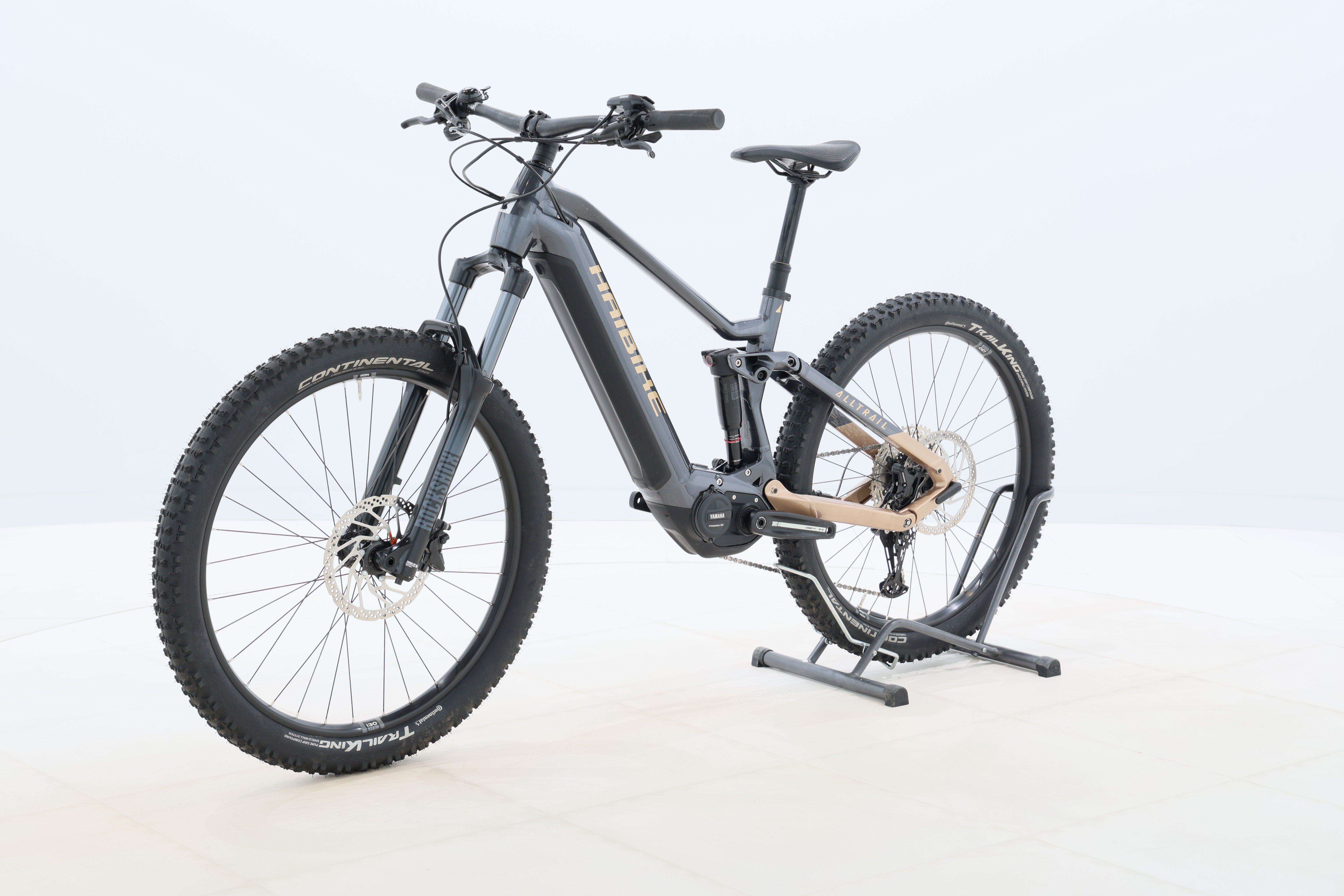 ea625a16-ade4-48d8-92b0-58891261a301