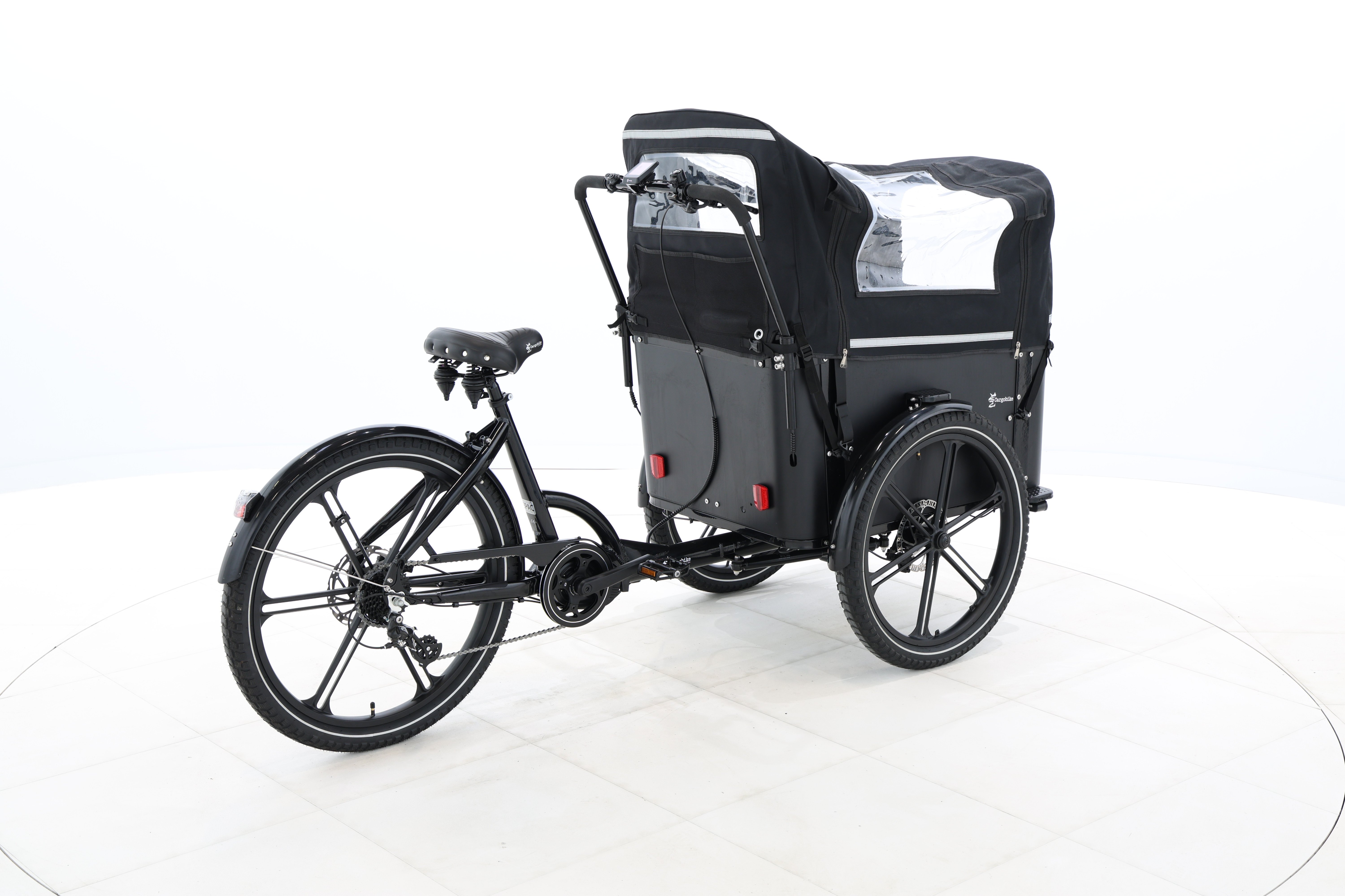 8c53ff02-2efe-4e28-8549-407862ab2758