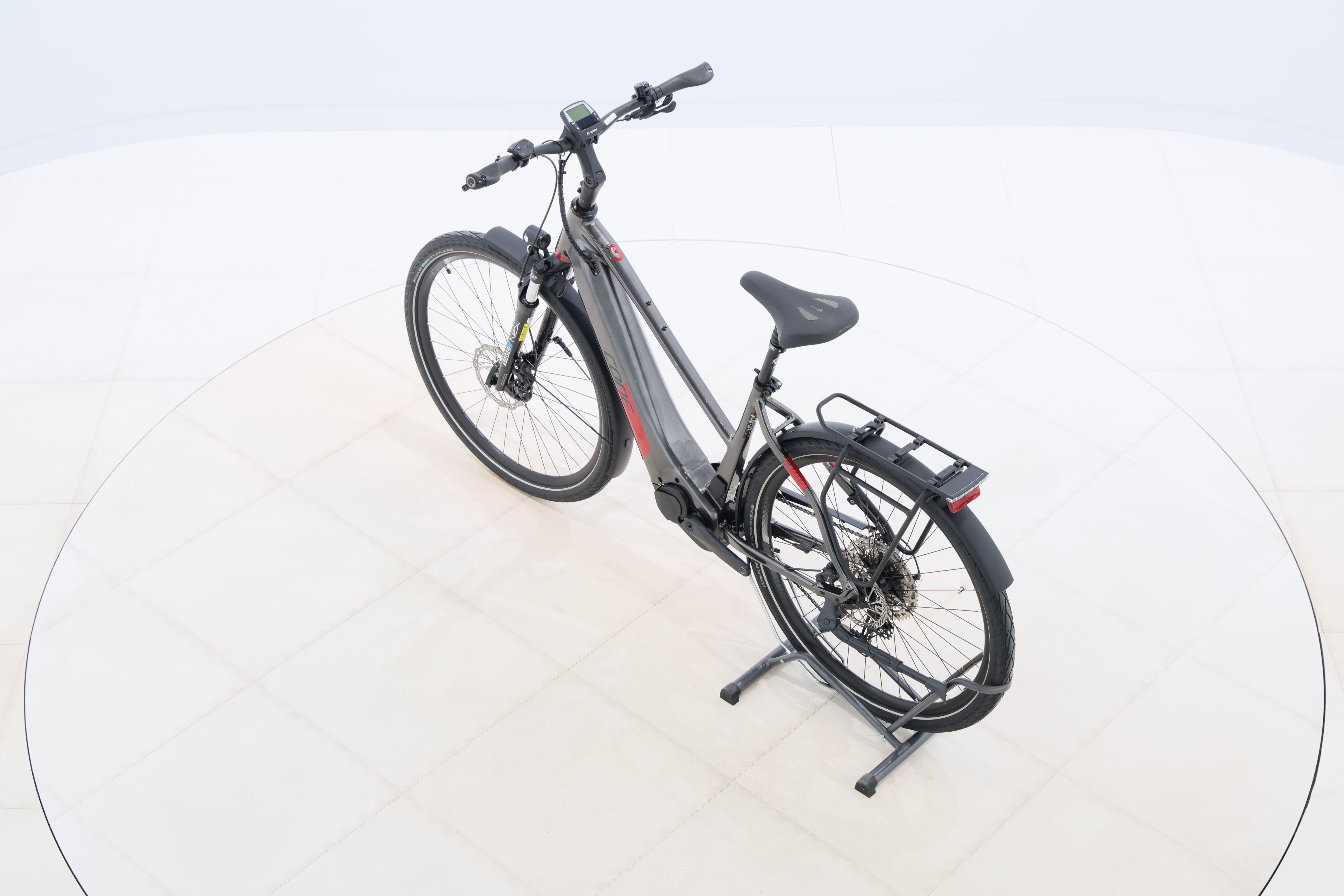 09297a84-7f6f-46bb-b3e8-a6f13d313aea