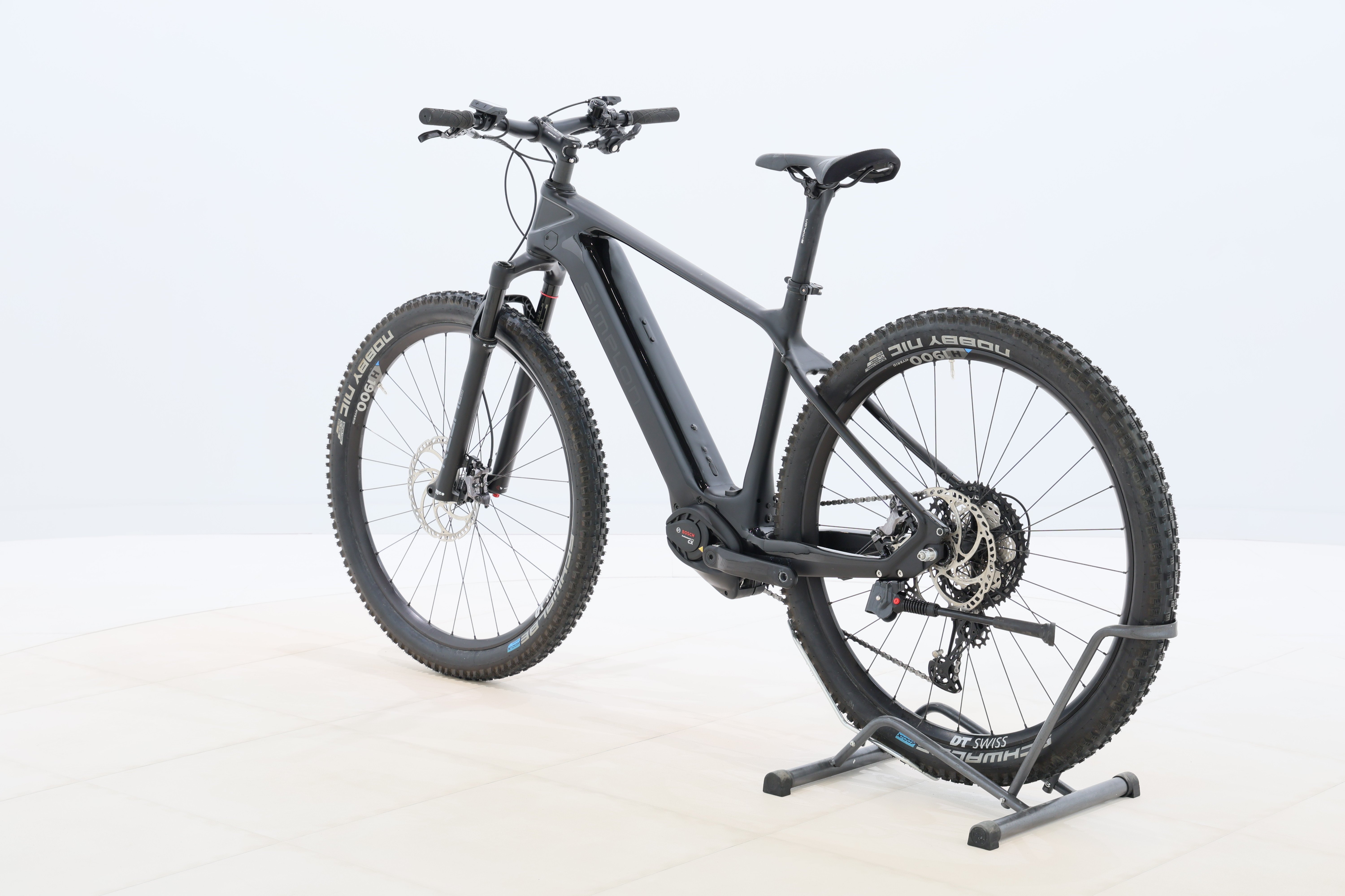 17f67a69-b01f-40be-a3f1-cbb65b3f5699