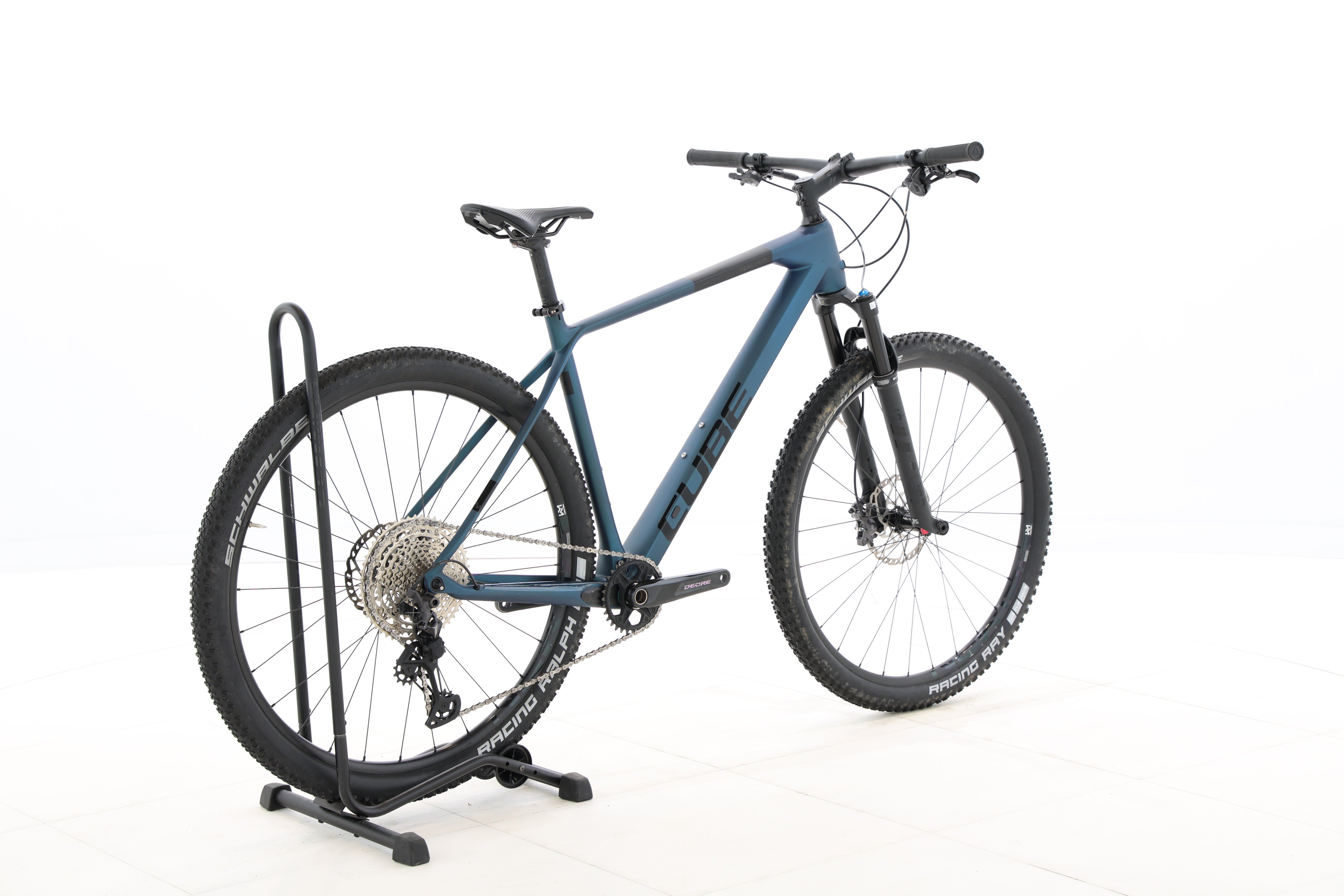 d95ec066-425a-45e8-98b3-ddf843894d85