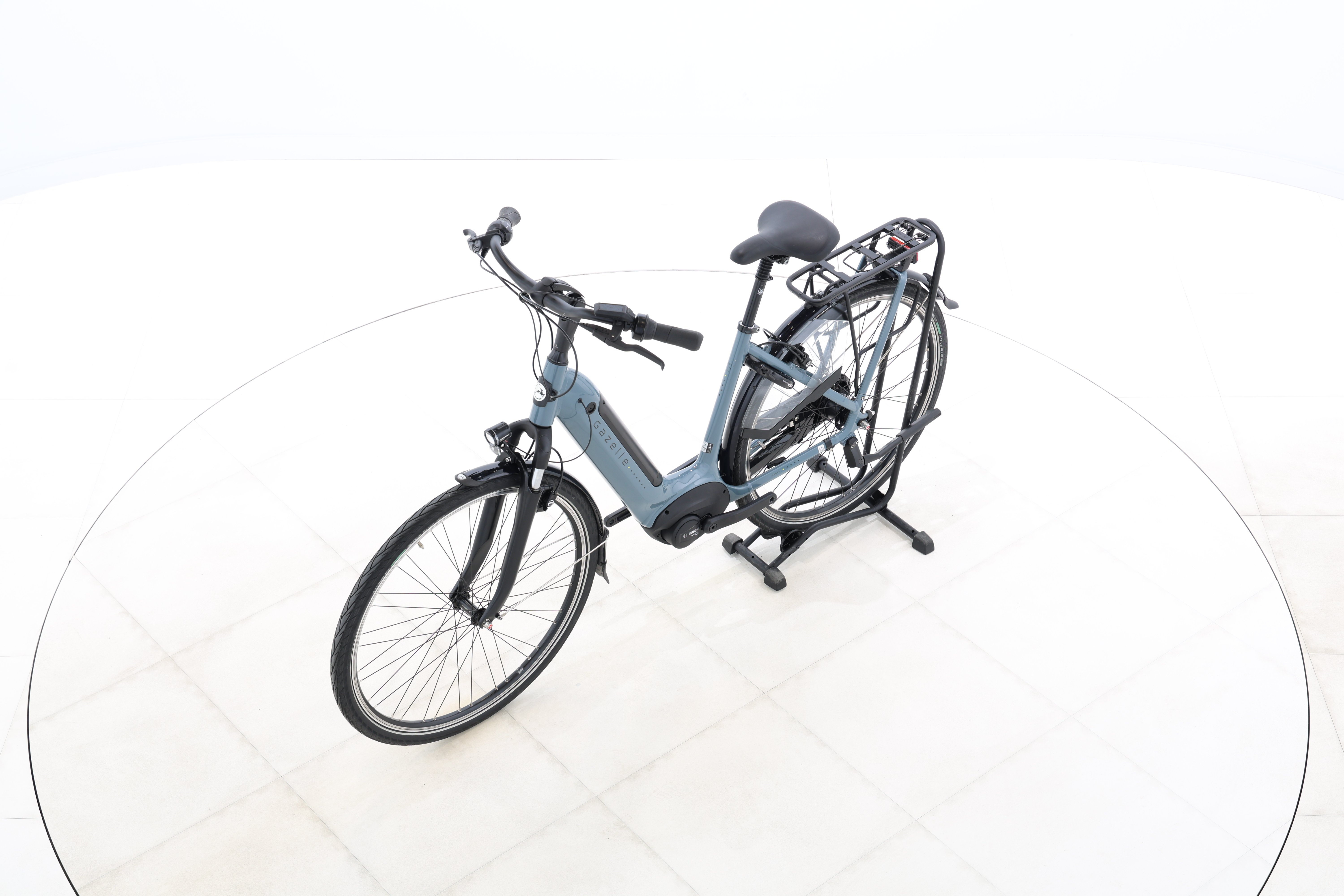 6cfd965f-3775-4740-aa5e-cbcf2cfeadeb