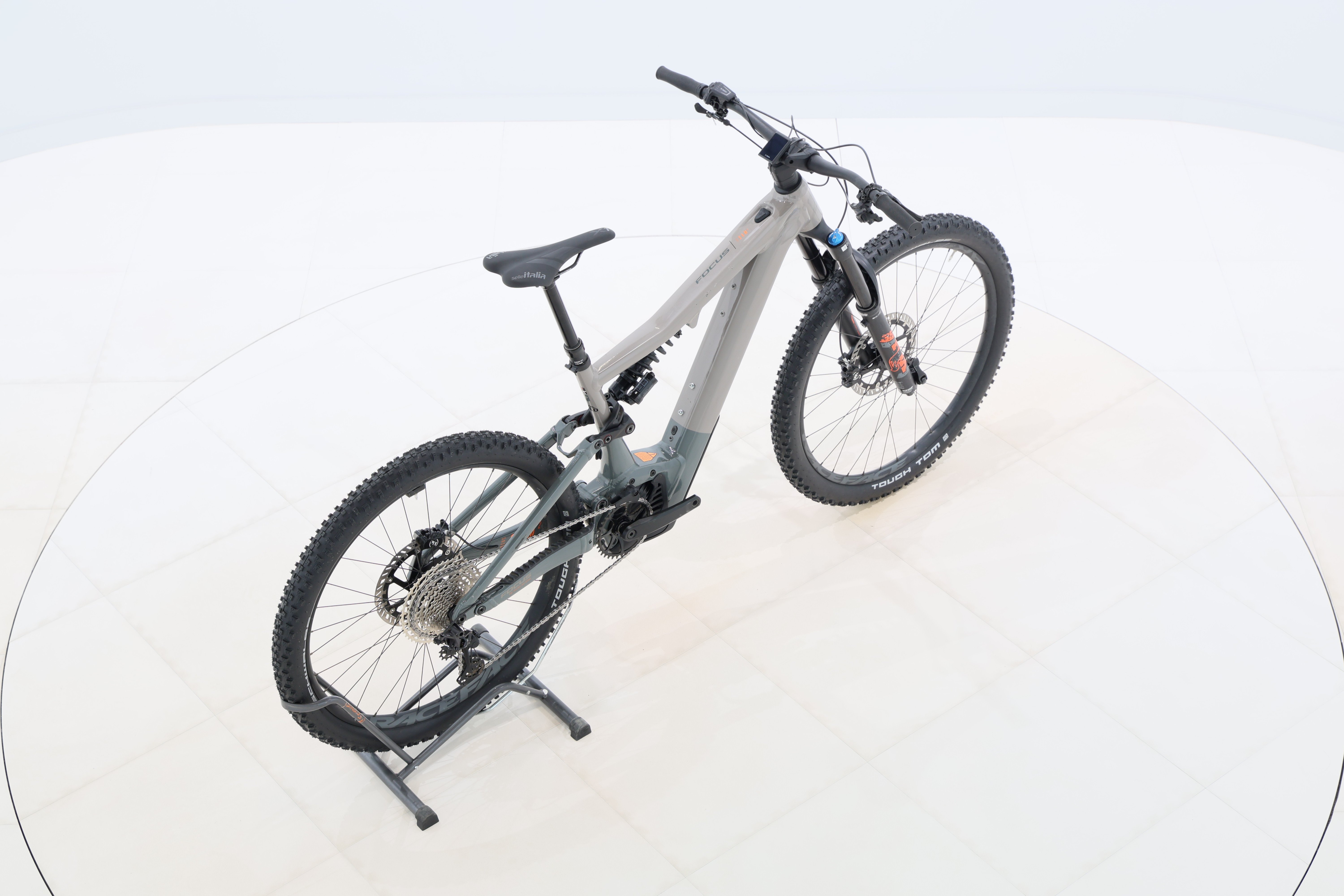 6ad381ba-327a-43e2-8cc4-3a6580e4bd01