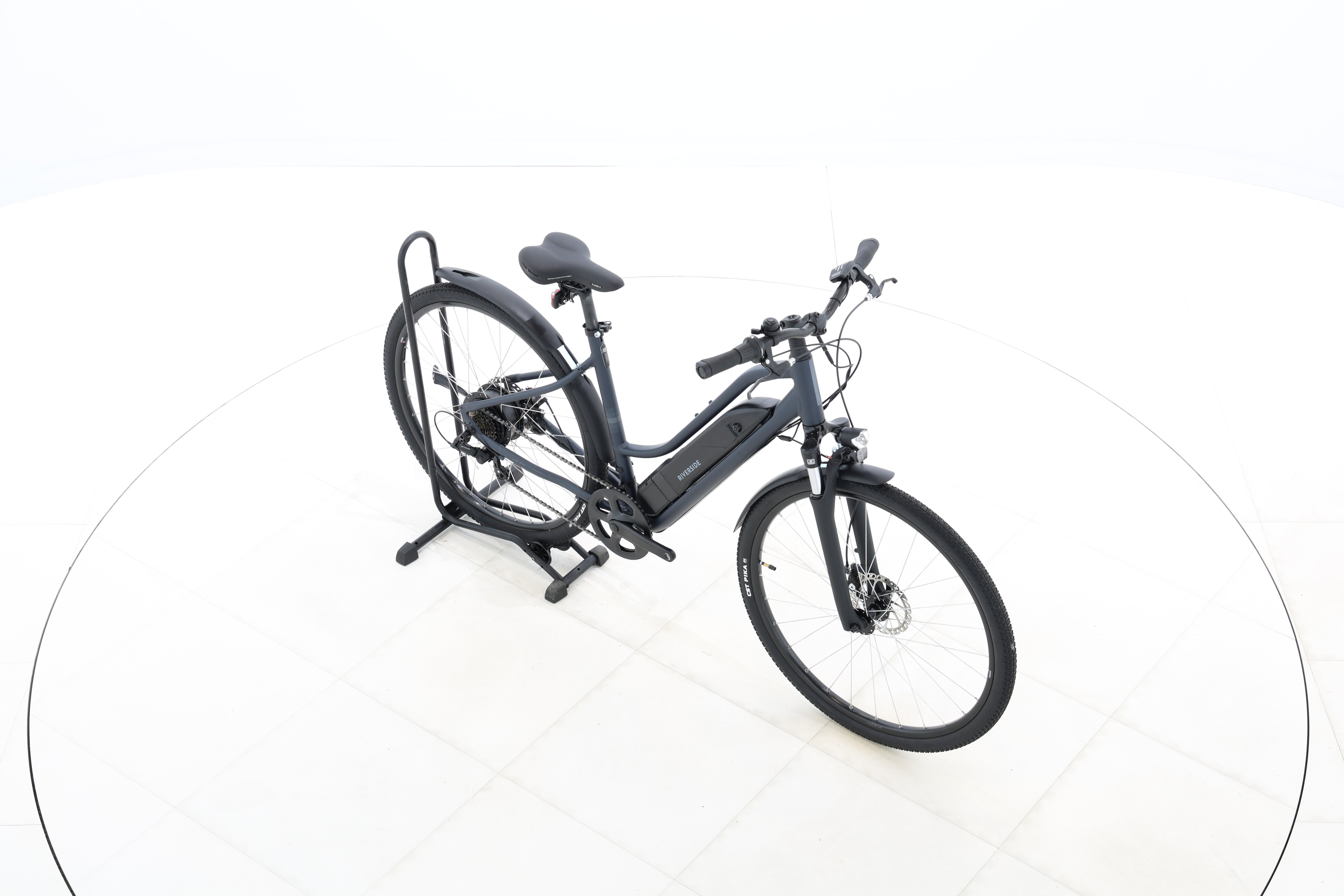 d0c10d2a-43c1-445c-8658-f492b9af4af6