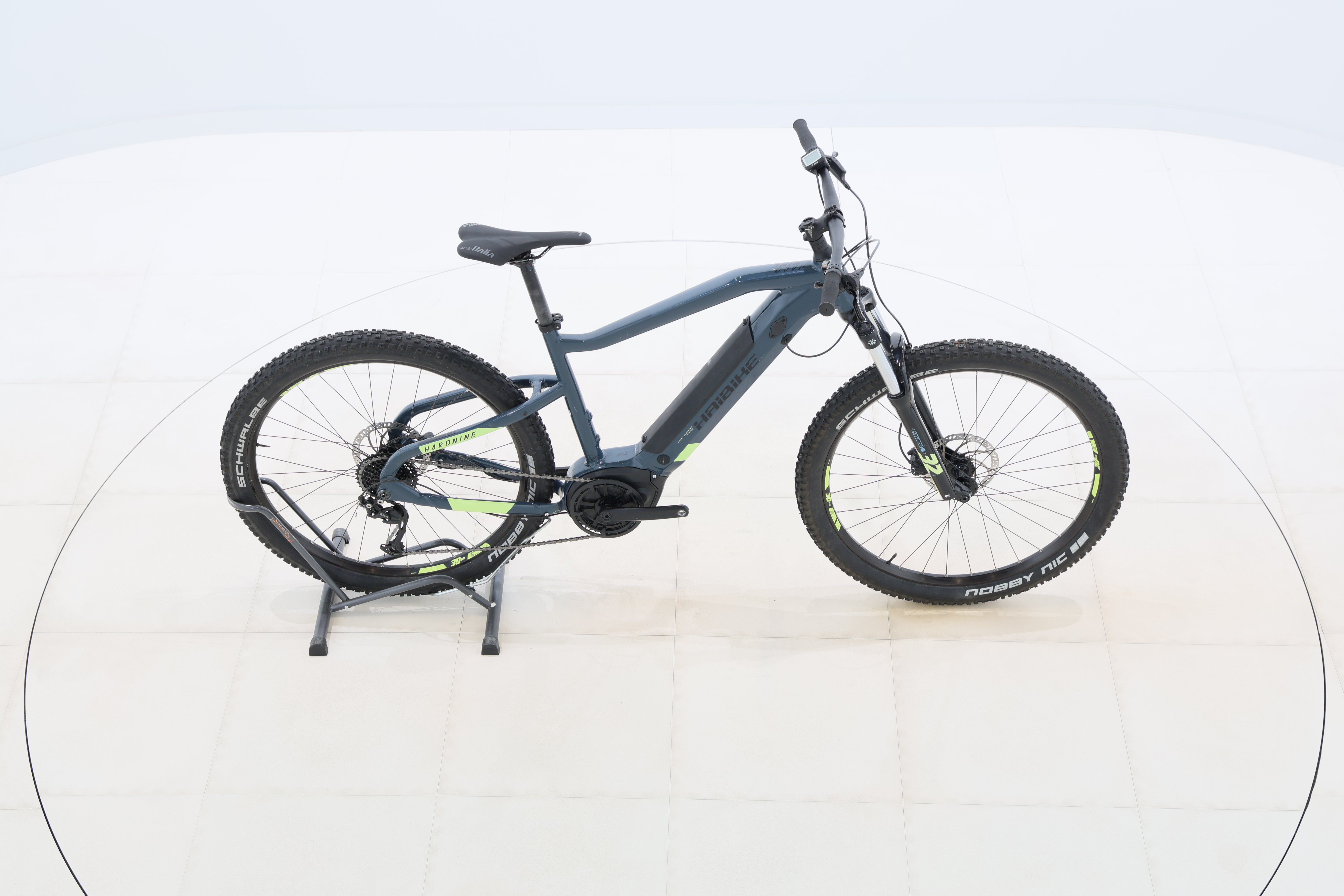 804e499c-66ab-43f0-8ad1-f50307d692b4